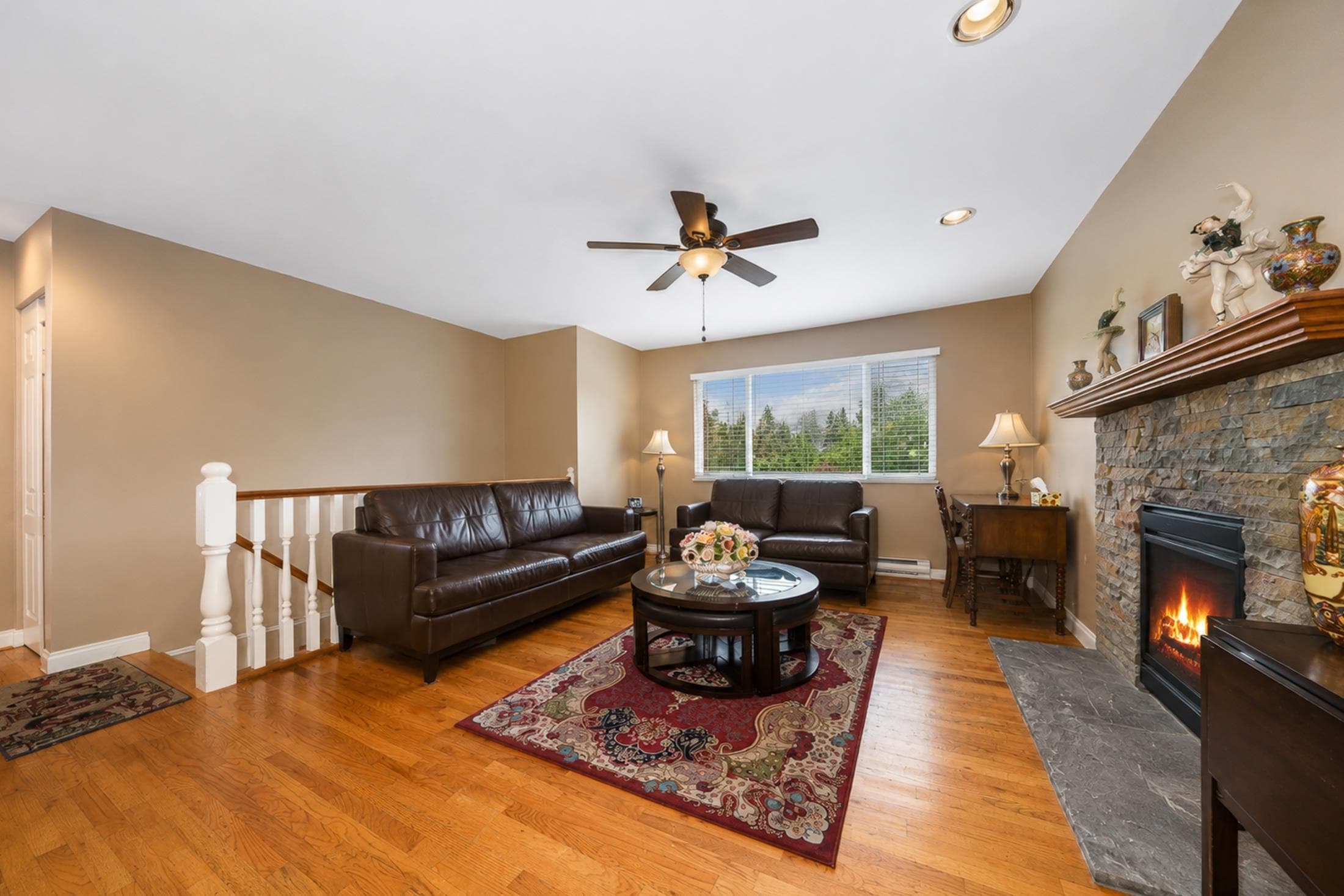 772 Appleyard Court, Port Moody, V3H 3X1 — photo 5