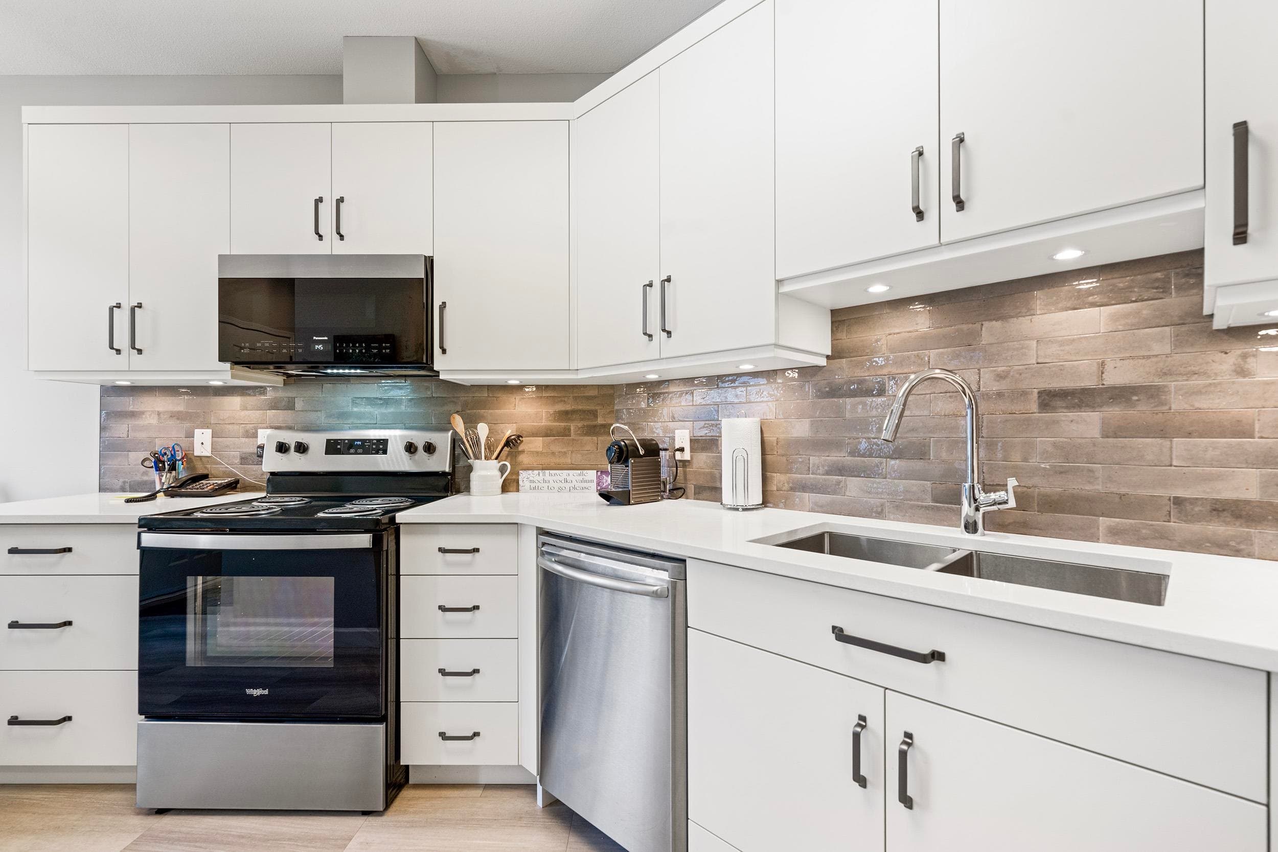 35 - 16325 82 Avenue, Surrey, V4N 0P5 — photo 5