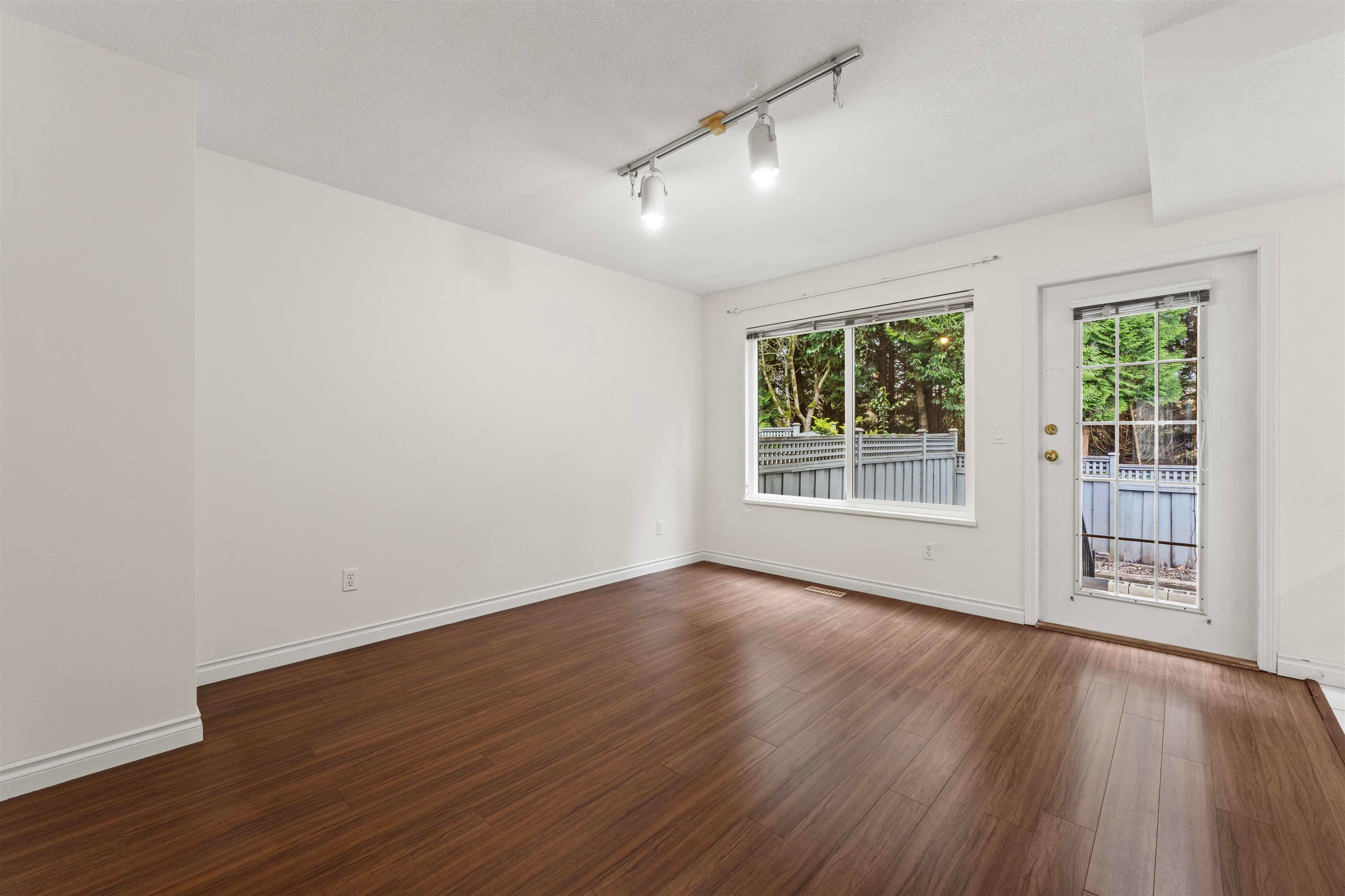 5 - 2600 Beaverbrook Crescent, Burnaby, V3J 7W6 — photo 5