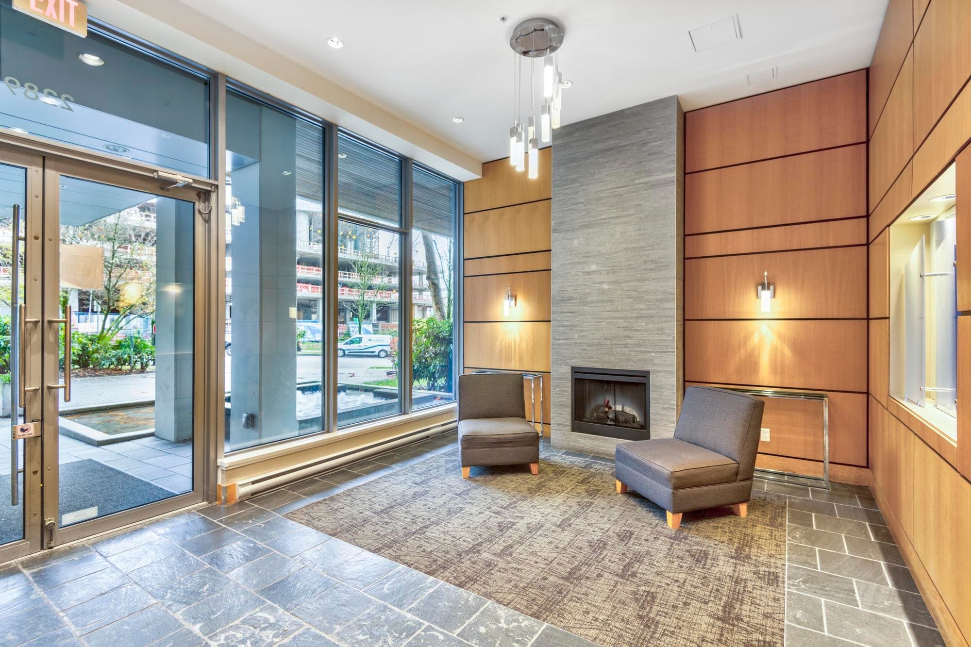 3005 - 2289 Yukon Crescent, Burnaby, V5C 0B2 — photo 5