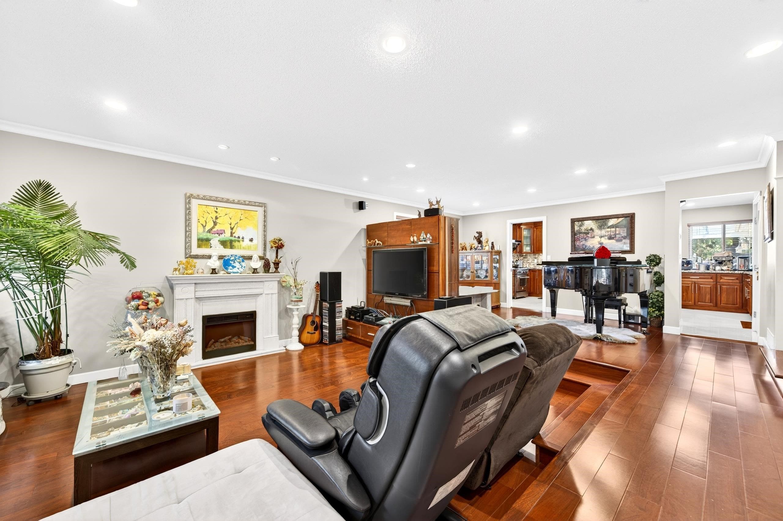 3152 Lancaster Place, Port Coquitlam, V3C 3J7 — photo 5