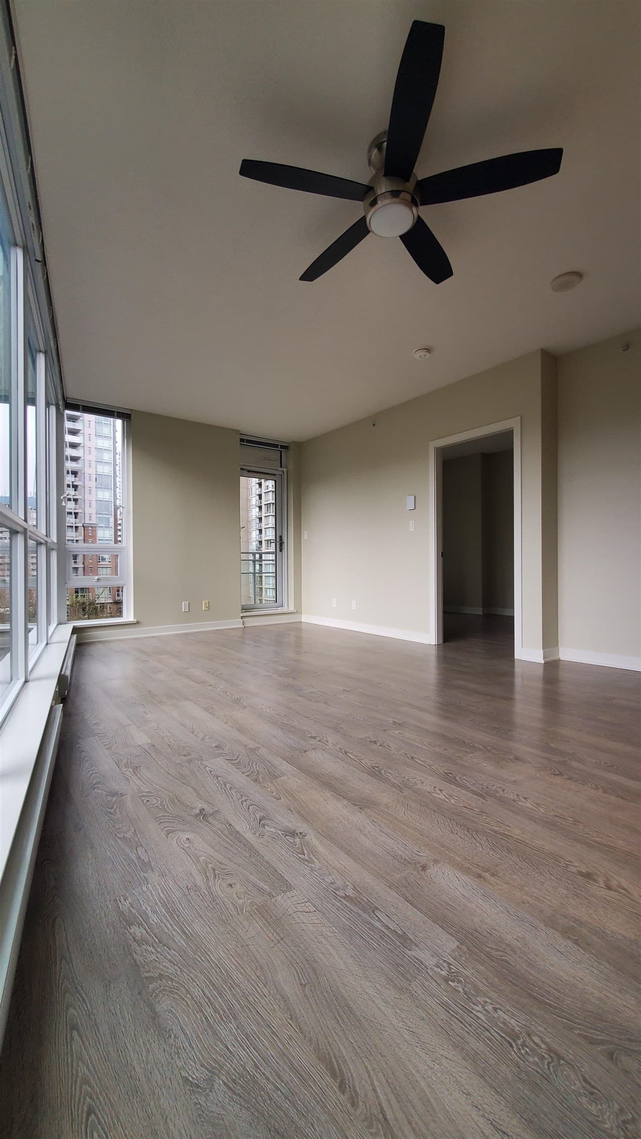 702 - 2975 Atlantic Avenue, Coquitlam, V3B 0C6 — photo 4