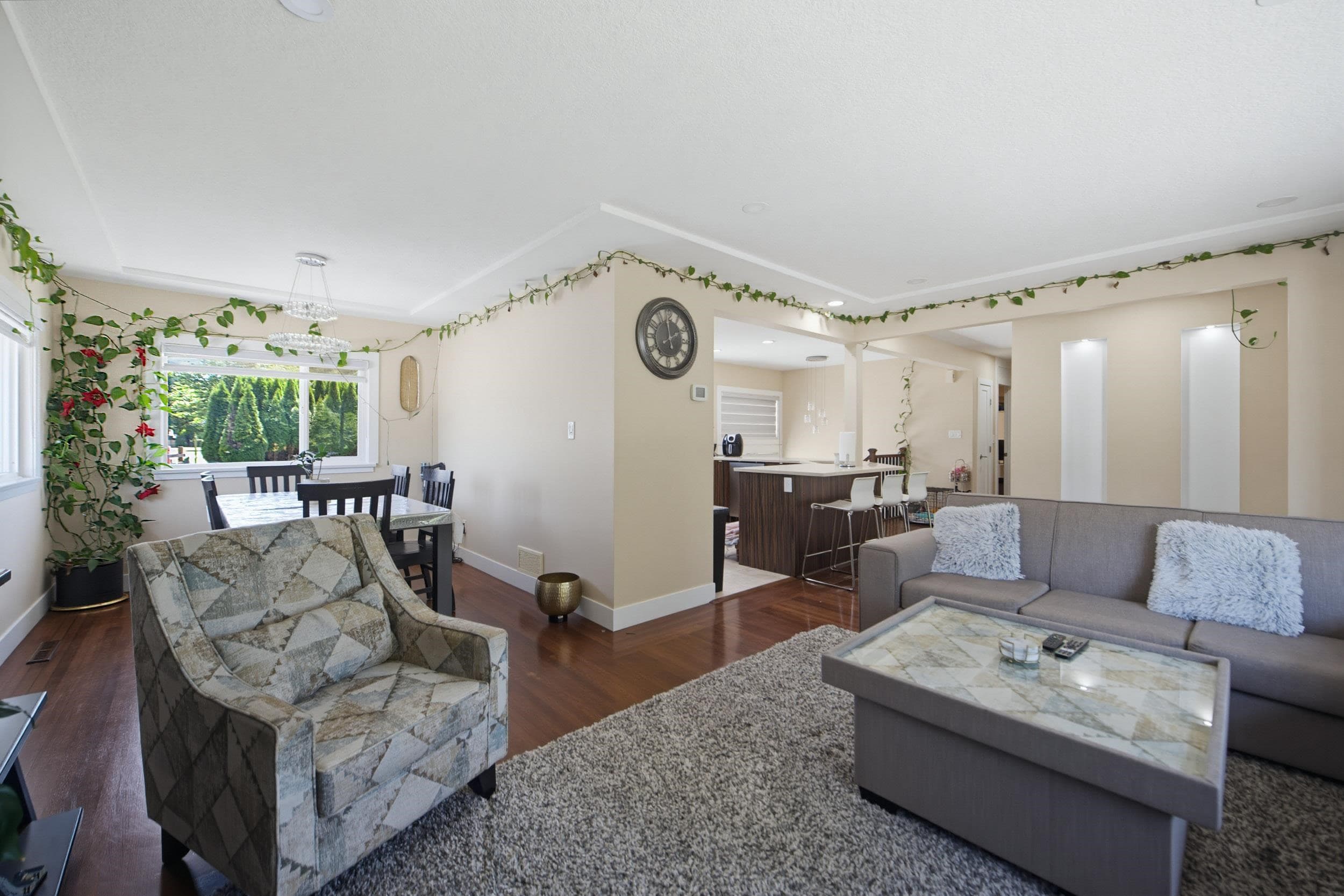 45780 Berkeley Avenue, Chilliwack, V2P 3N3 — photo 1