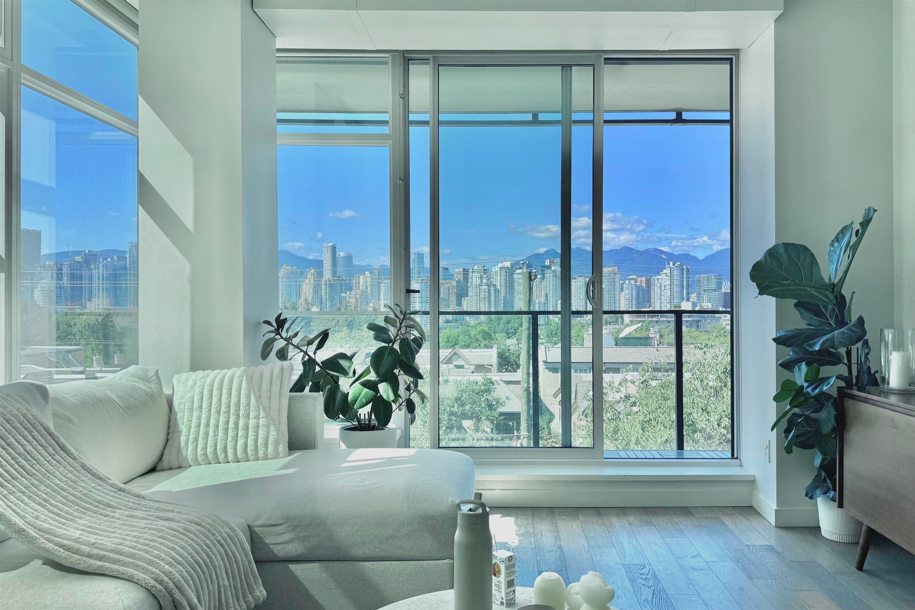 503 - 2411 Heather Street, Vancouver
