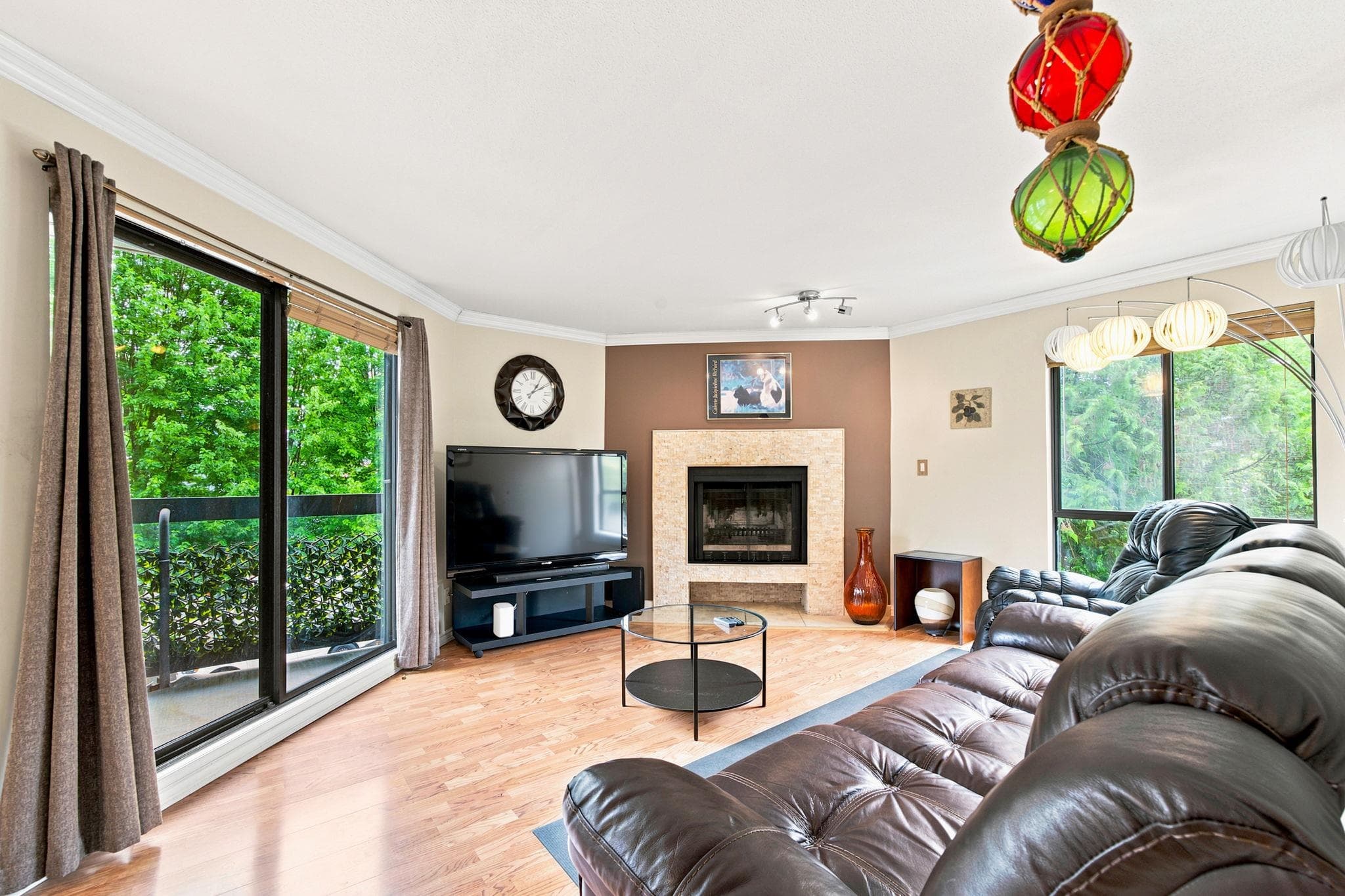 104 - 2181 Panorama Drive, North Vancouver