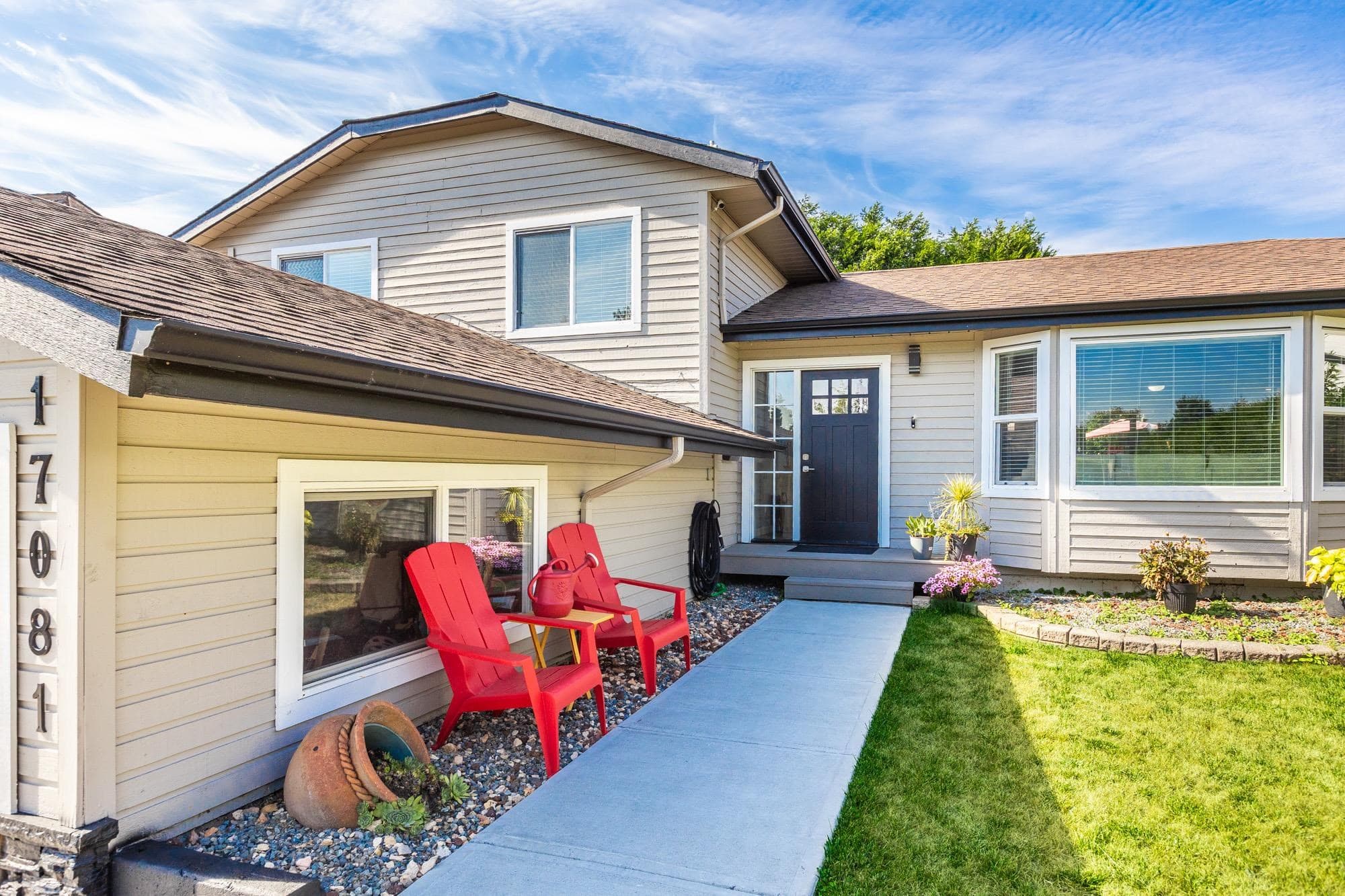 17081 60a Avenue, Surrey, V3S 6A7 — photo 4
