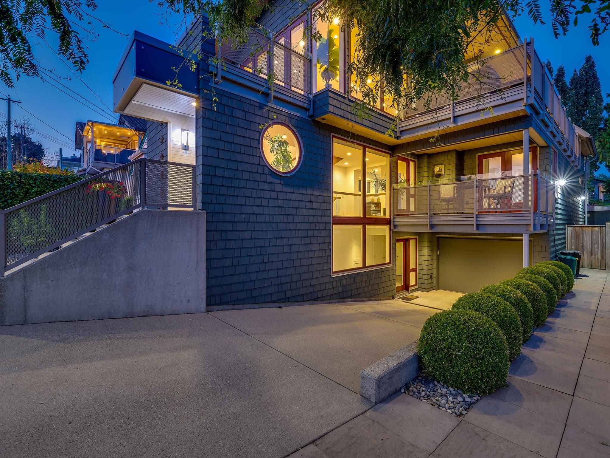 942 Keil Street, White Rock, V4B 4V7 — photo 2