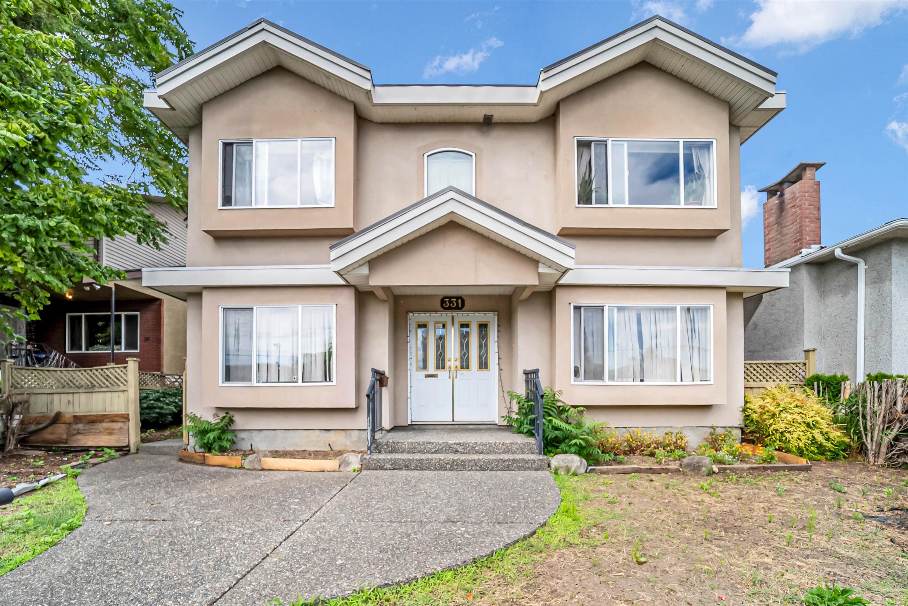 331 E 61st Avenue, Vancouver, V5X 2B5 — photo 2