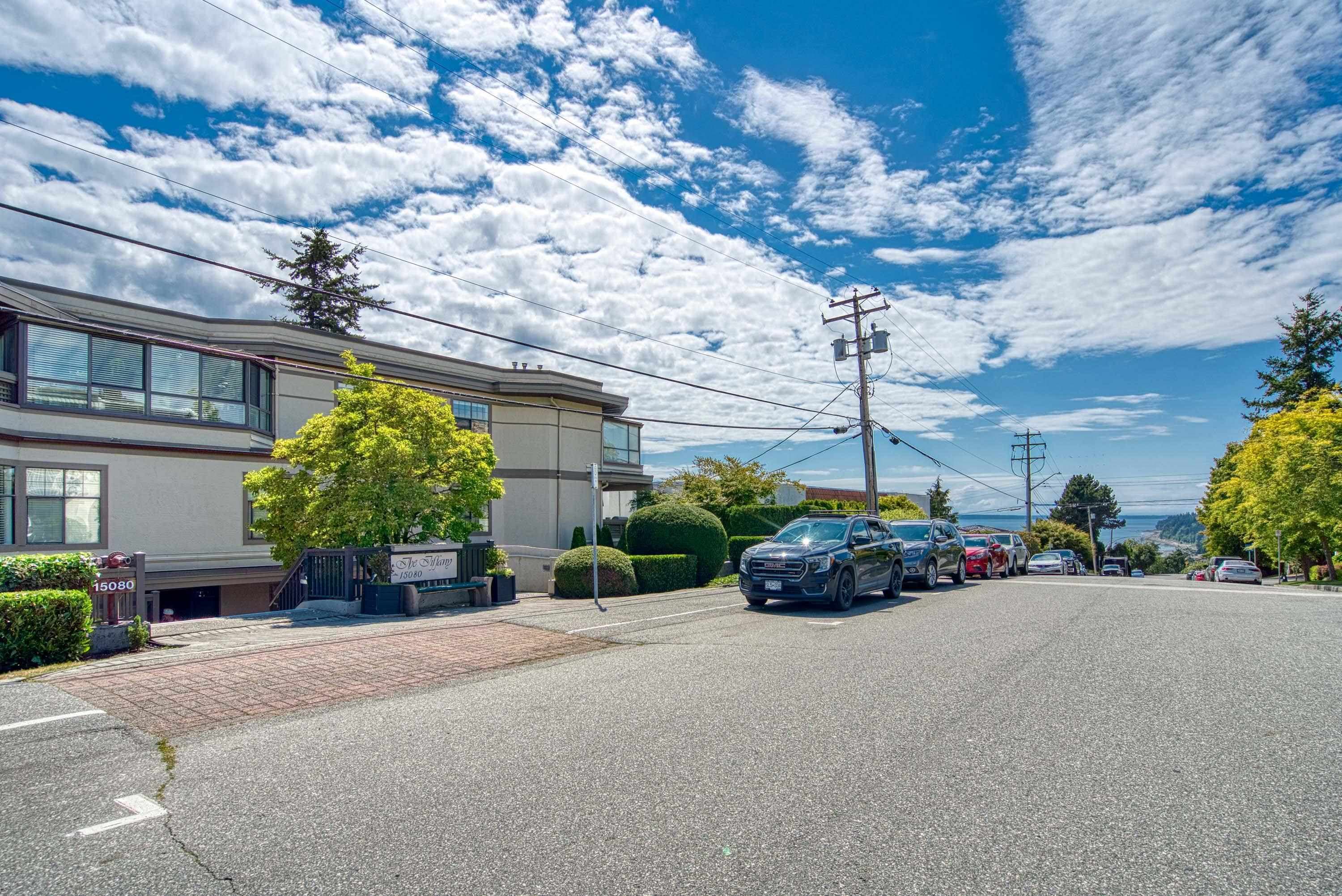 206 - 15080 Prospect Avenue, White Rock, V4B 2B7 — photo 2