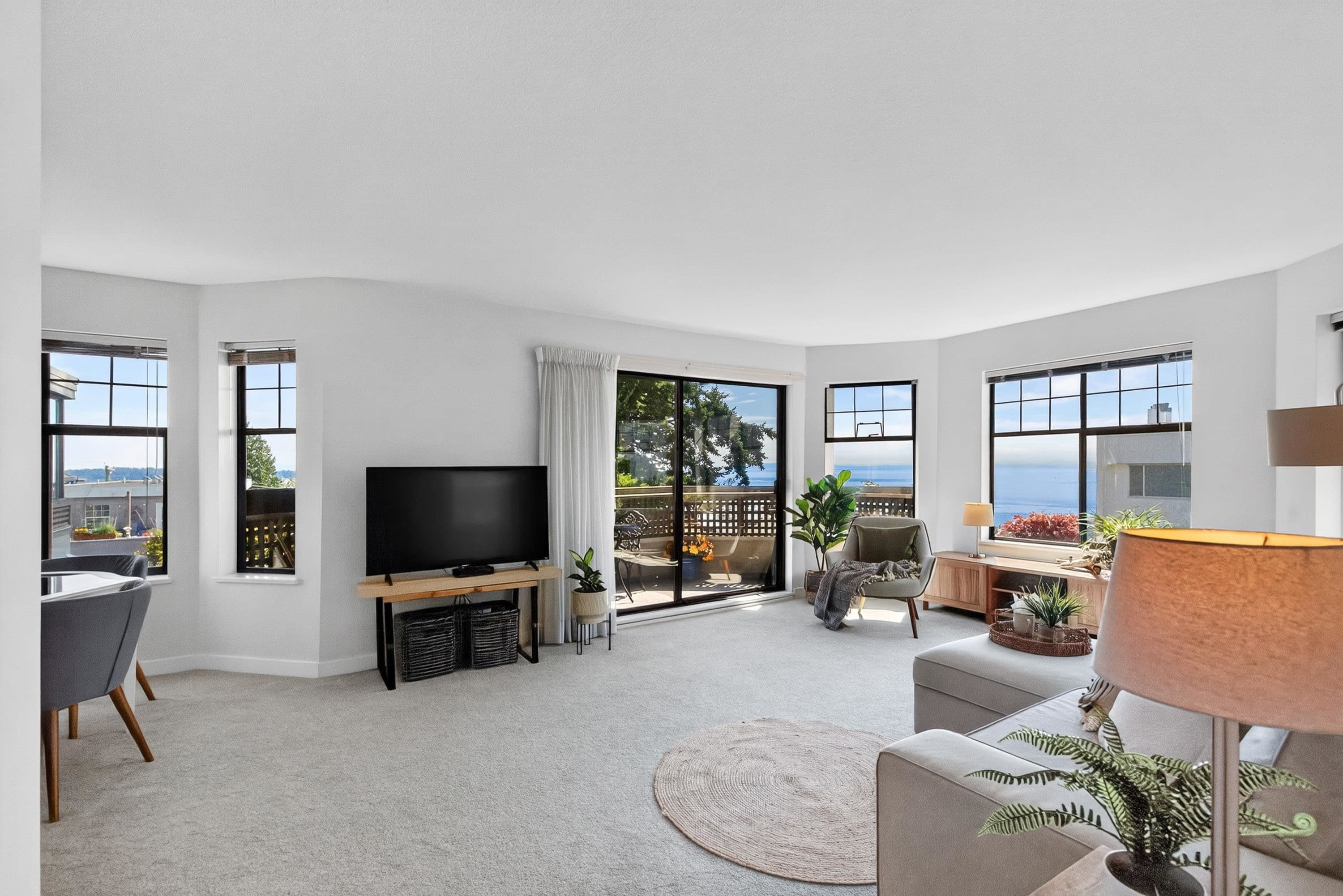 206 - 15080 Prospect Avenue, White Rock, V4B 2B7 — photo 4