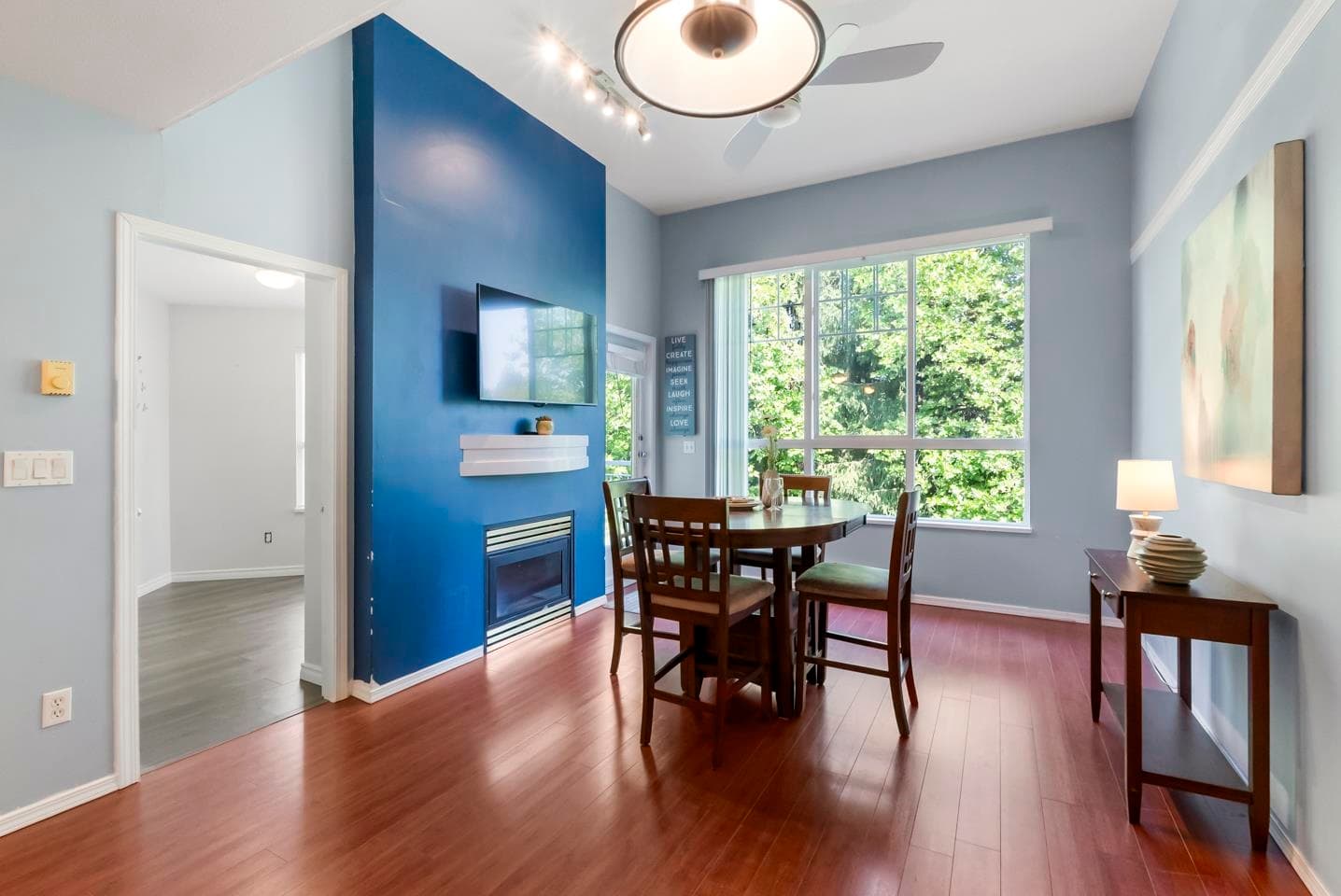 407 - 10188 155th Street, Surrey, V3R 0R6 — photo 2