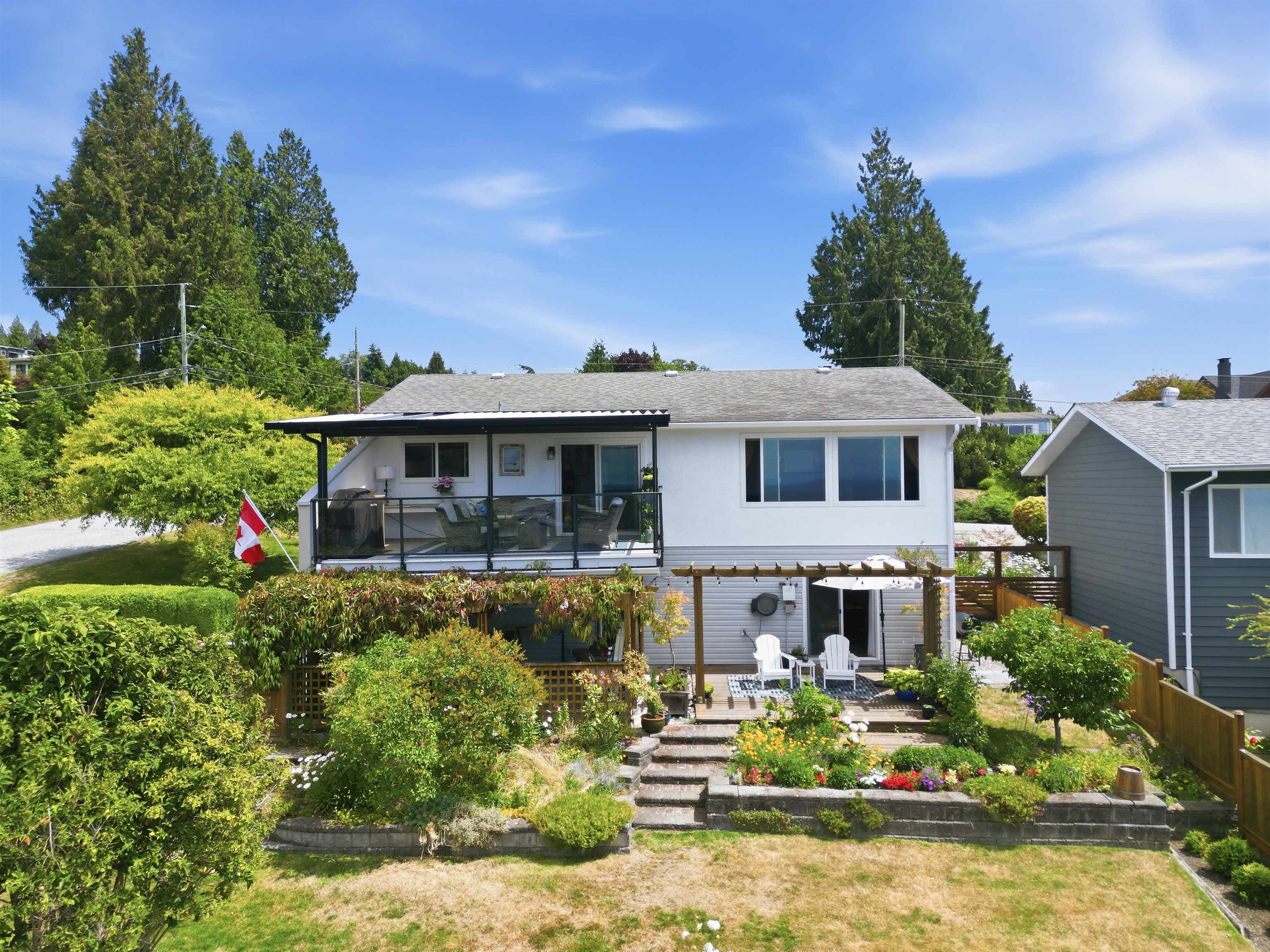 5111 Bay Road, Sechelt, V7Z 0B5 — photo 4