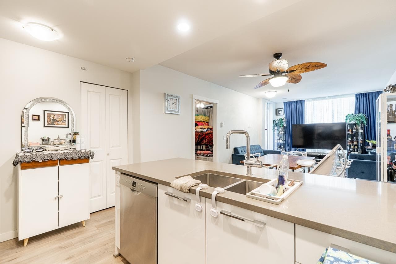 1006 - 3281 E Kent Avenue North, Vancouver, V5S 0C4 — photo 5