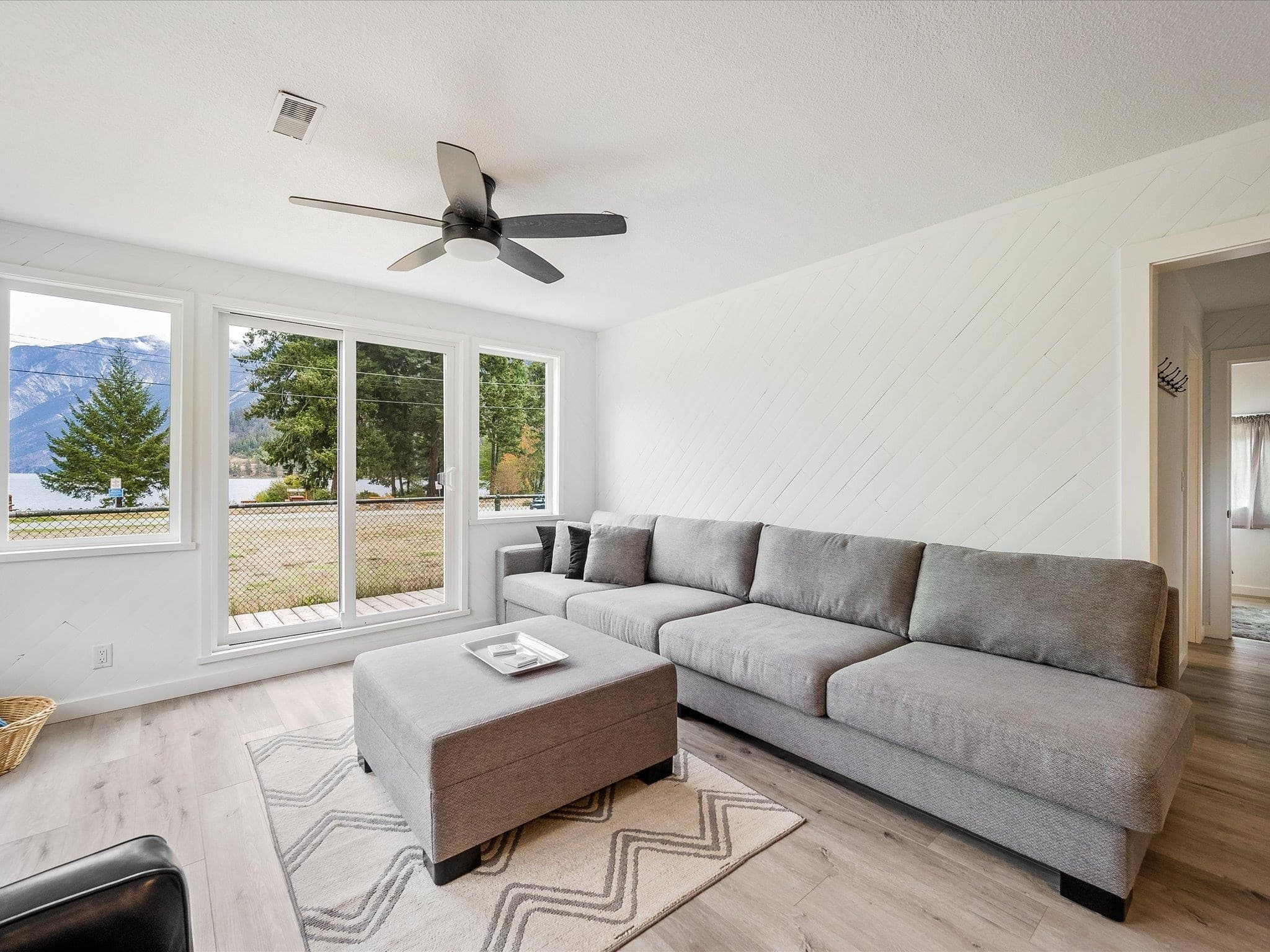 10008 Koocha Road, D'Arcy, V0N 1L0 — photo 5