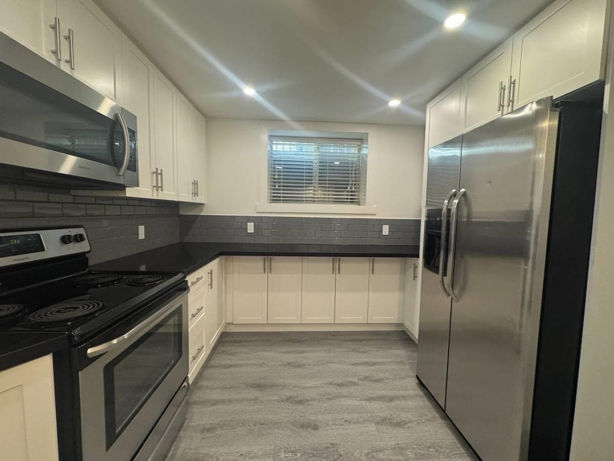 Suite - 24878 108 Ave, Maple Ridge, V2W 1G8 — photo 3