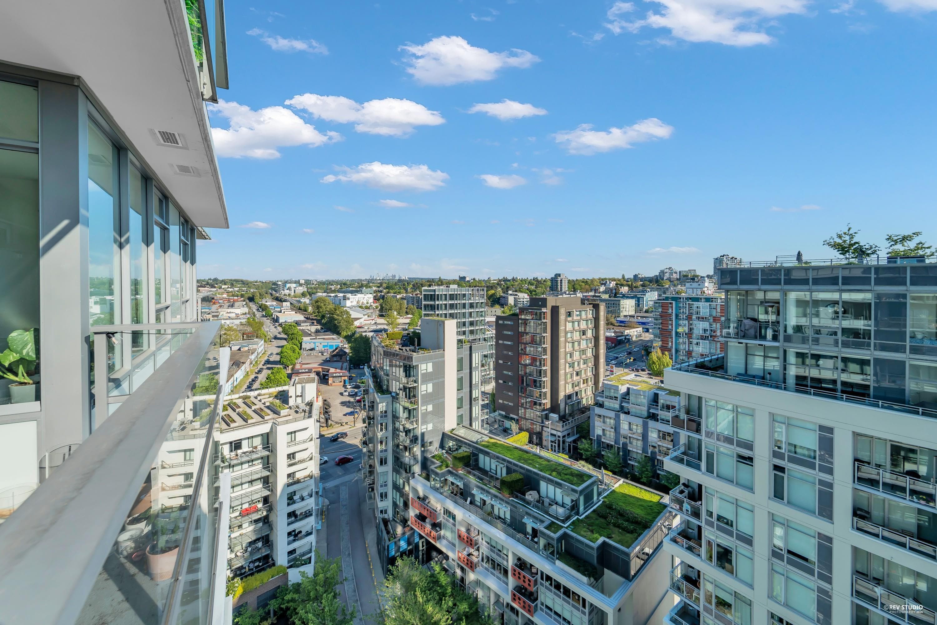 1801 - 110 Switchmen Street, Vancouver, V6A 0C6 — photo 2