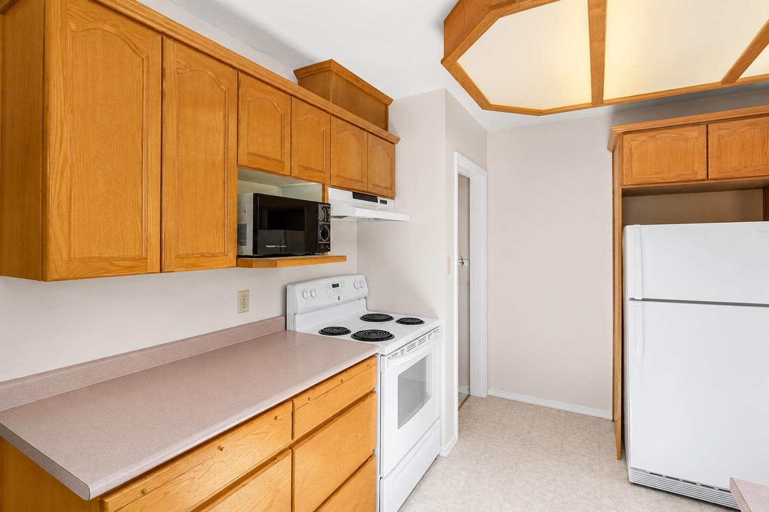9835 Angus Drive, Chilliwack, V2P 6A8 — photo 5