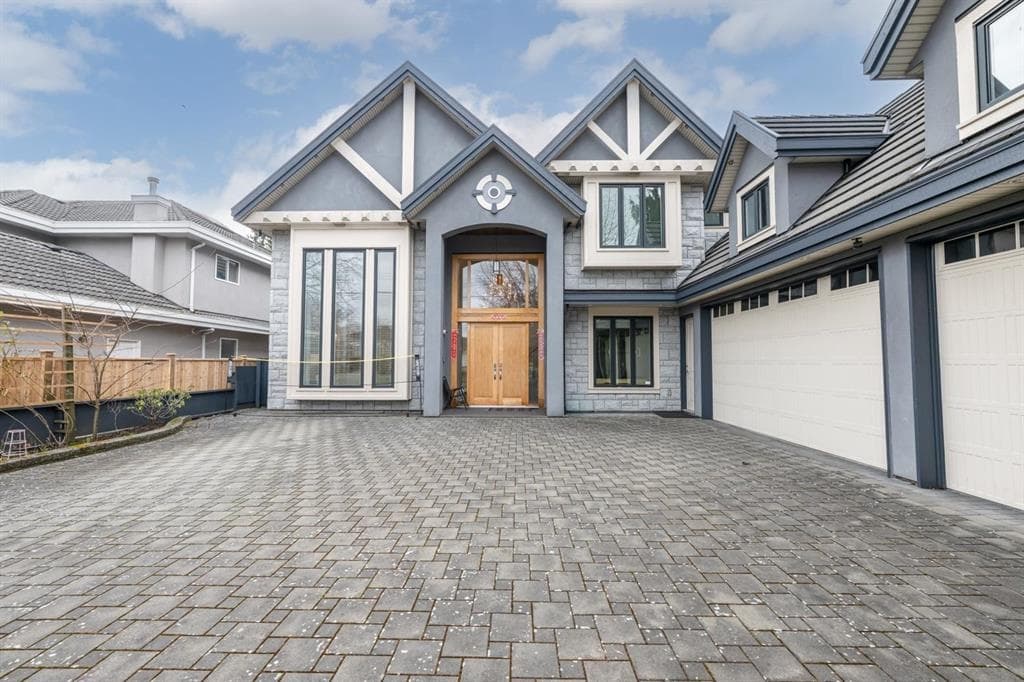 9411 Florimond Road, Richmond