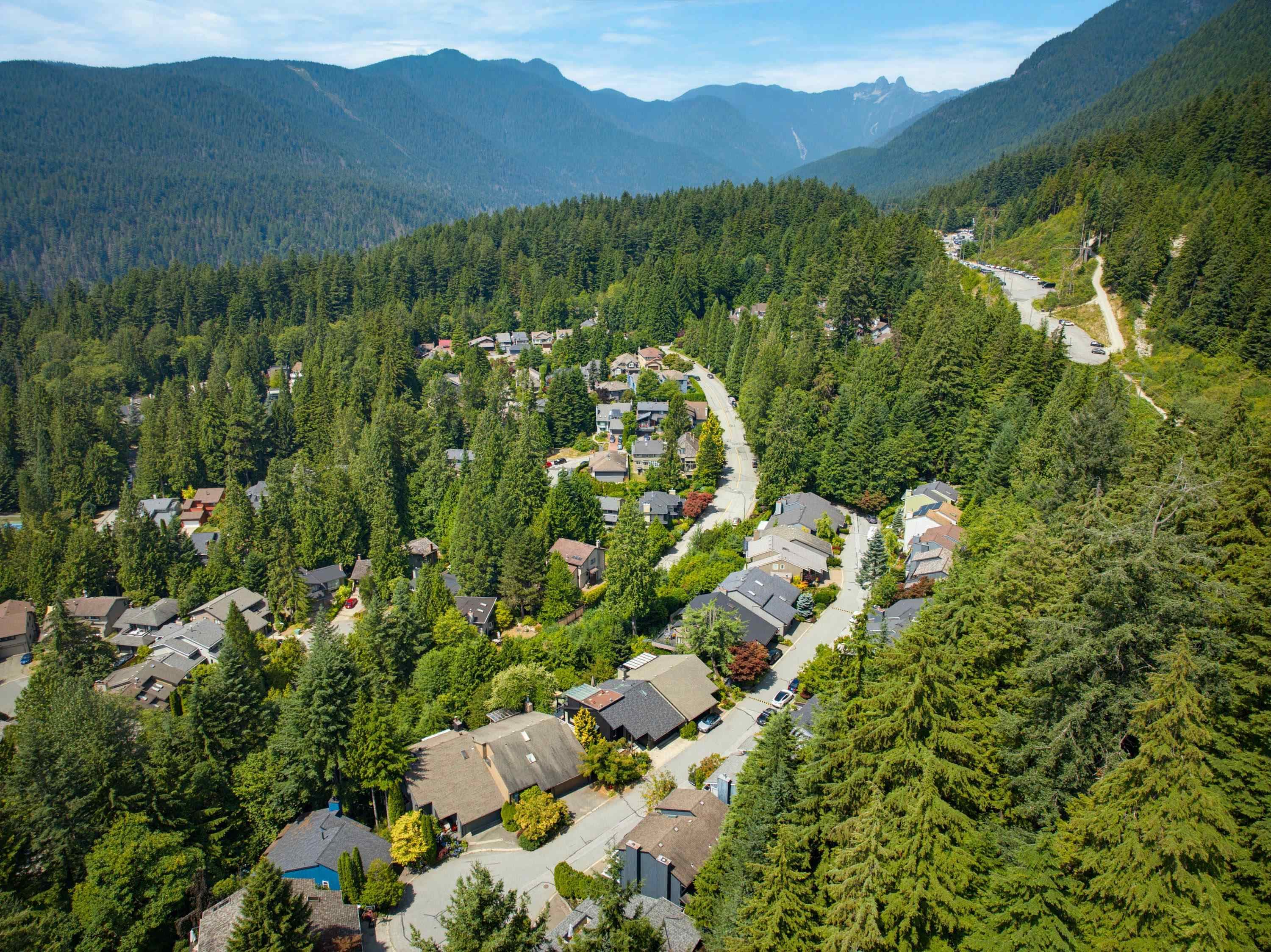 5623 Eagle Court, North Vancouver, V7R 4V4 — photo 1