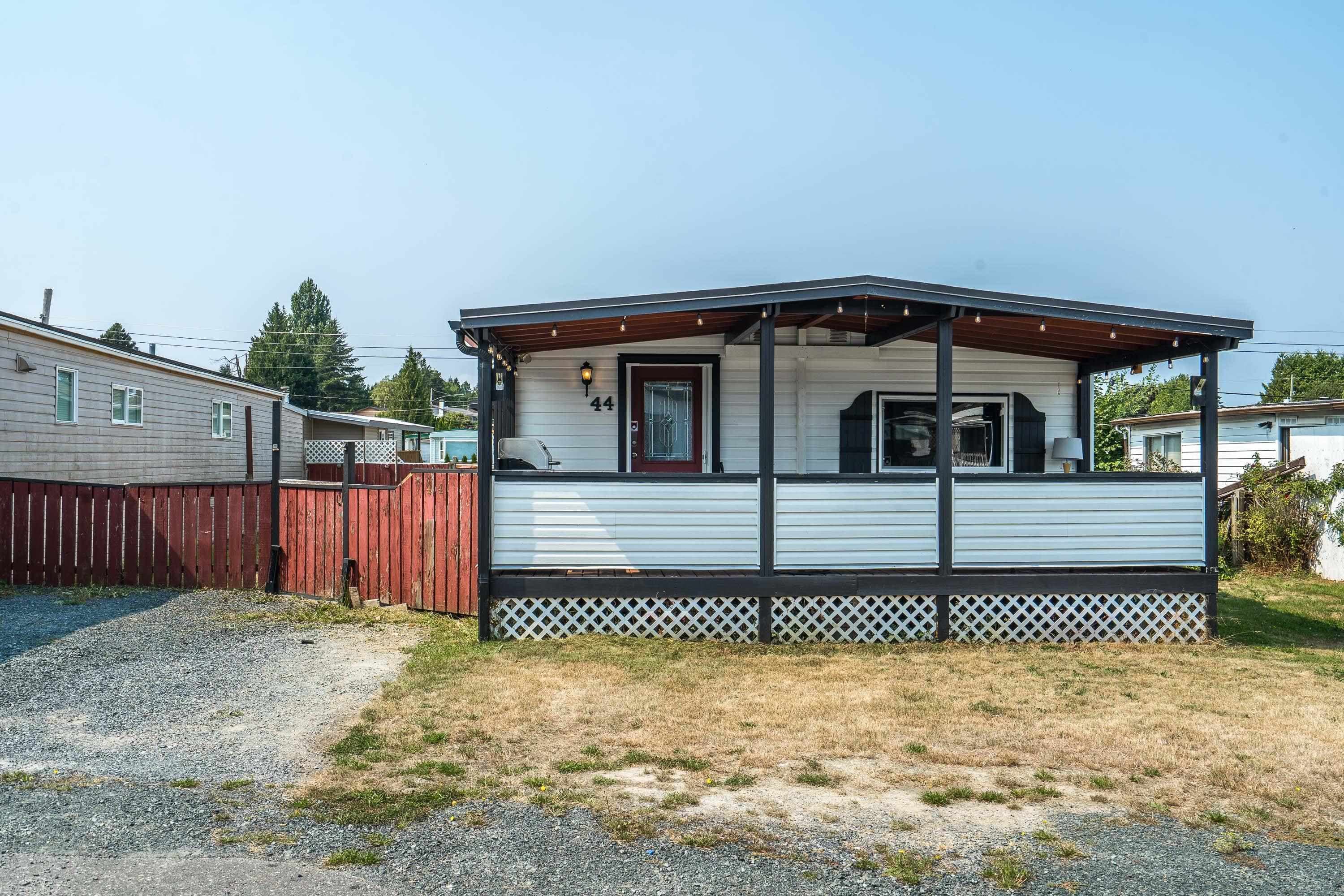 44 - 26892 Fraser Highway, Langley, V4W 3T6 — photo 2