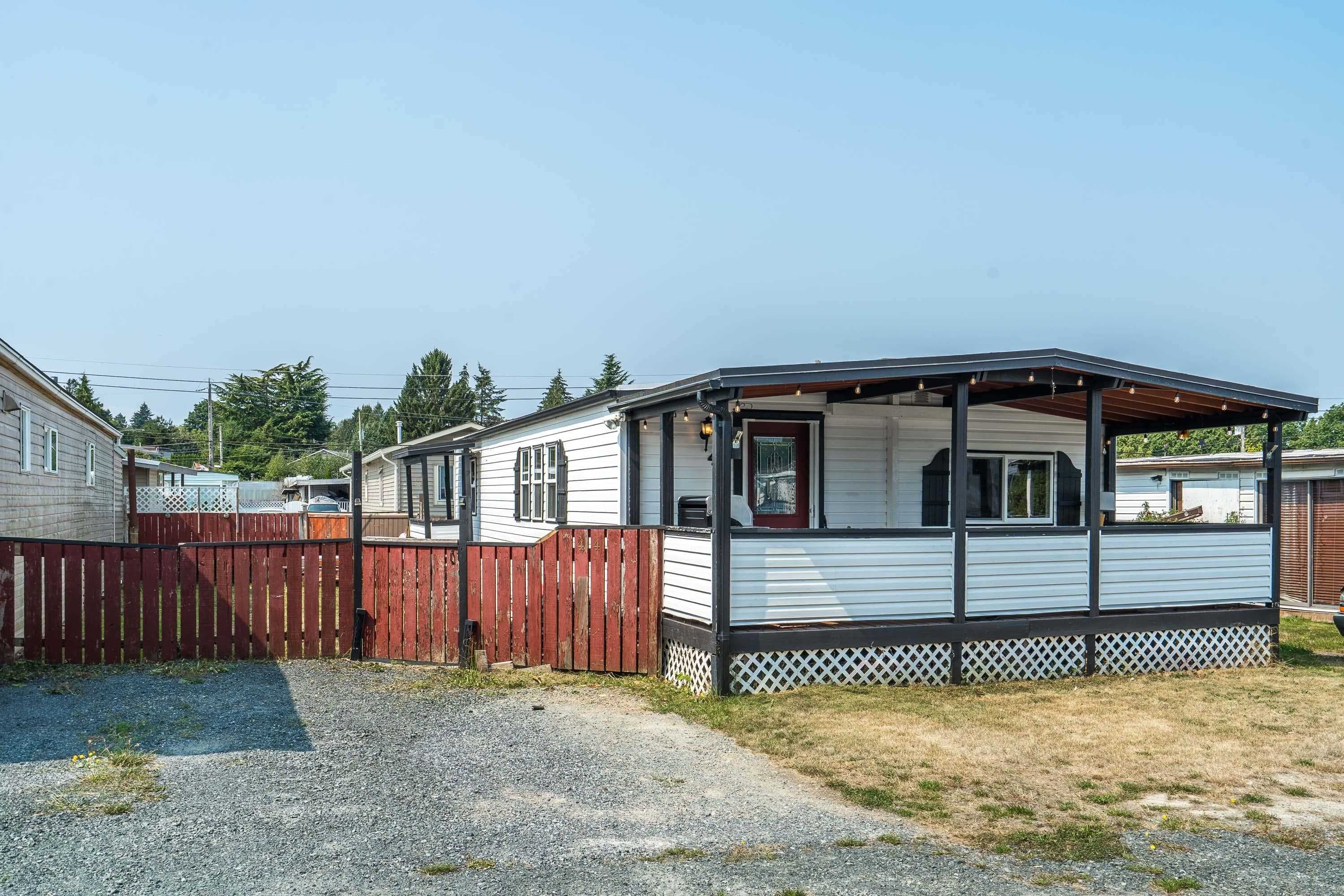 44 - 26892 Fraser Highway, Langley, V4W 3T6 — photo 3