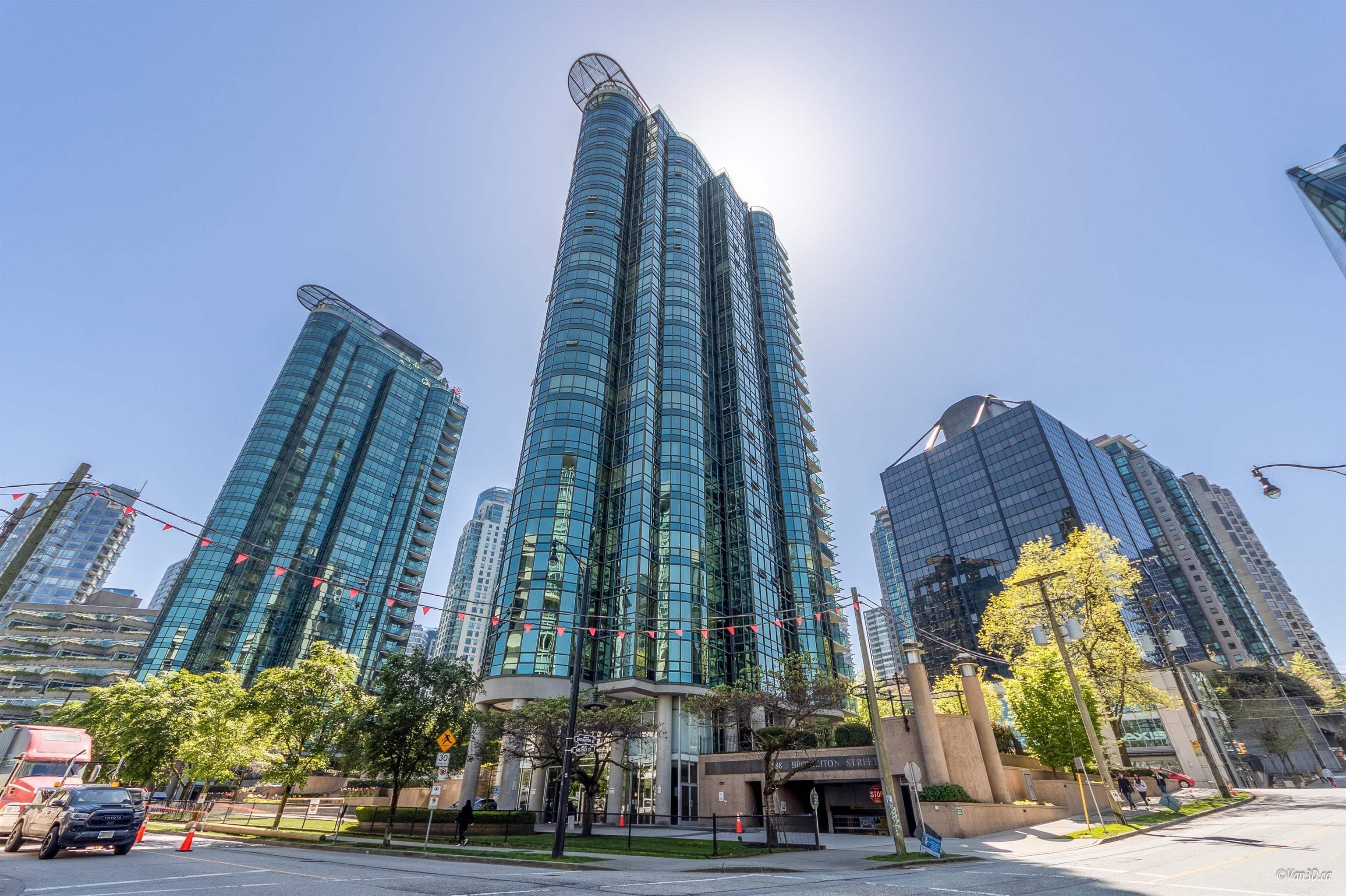 202 - 588 Broughton Street, Vancouver