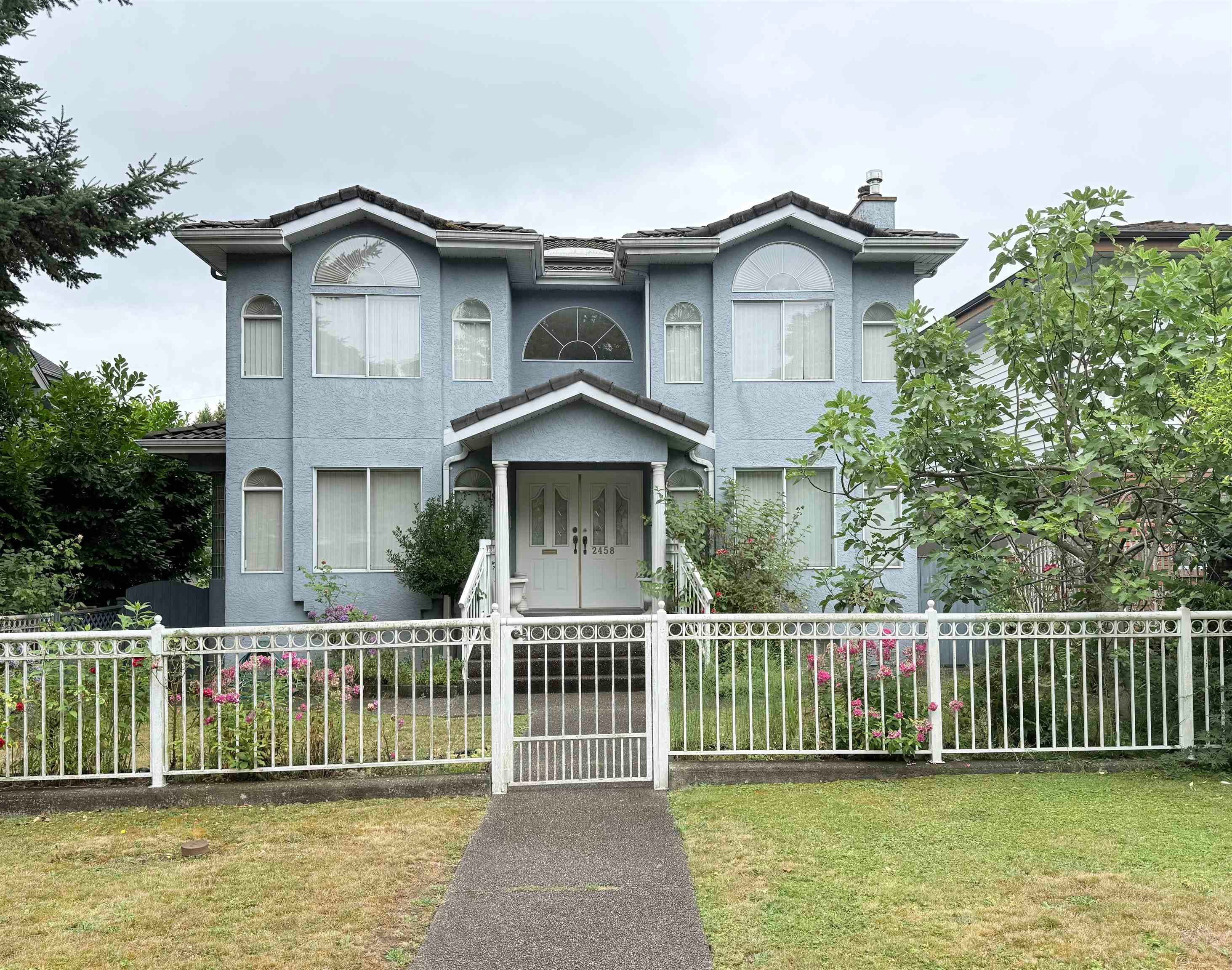 2458 E 5th Avenue, Vancouver