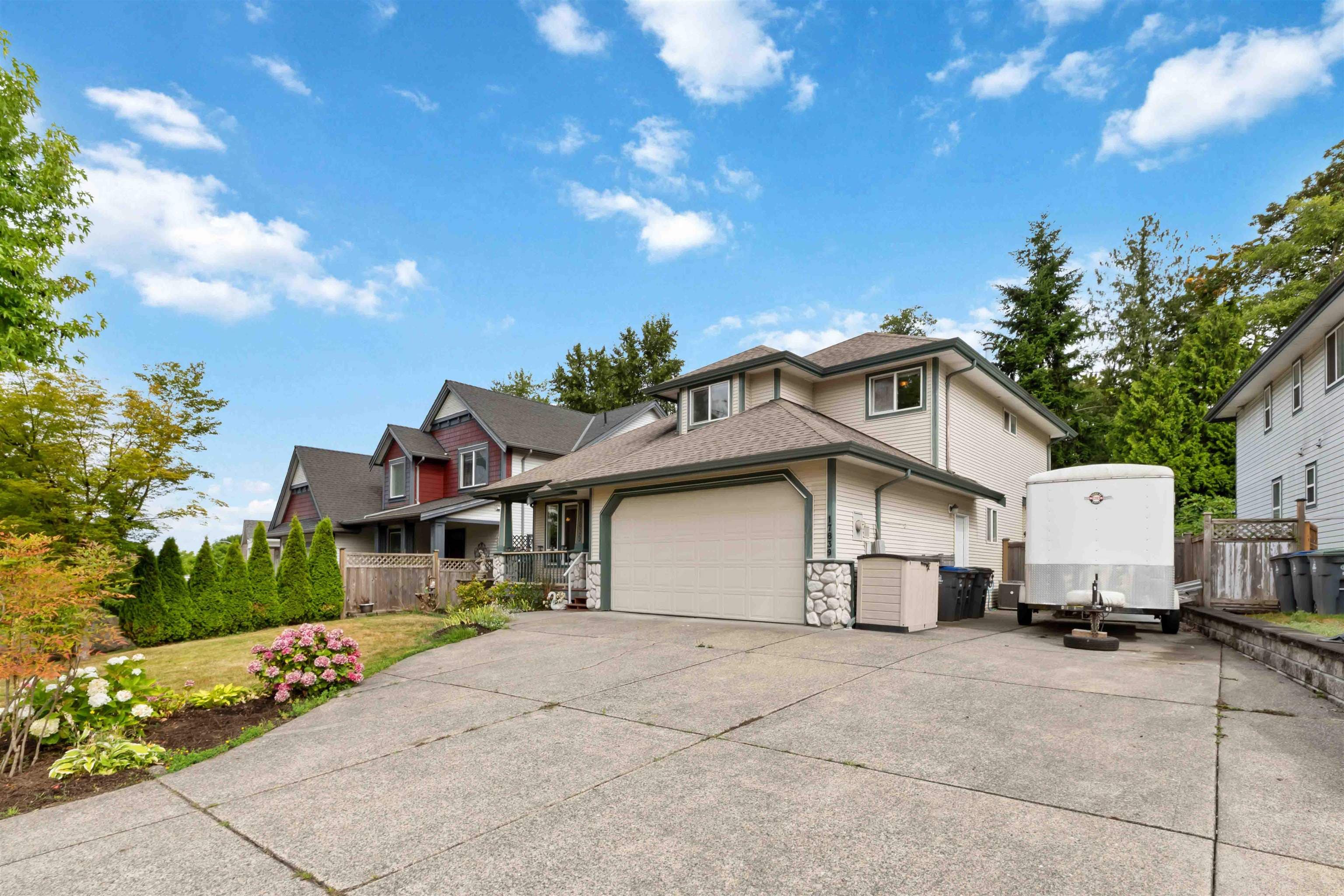 17839 68th Avenue, Surrey, V3S 9E2 — photo 2