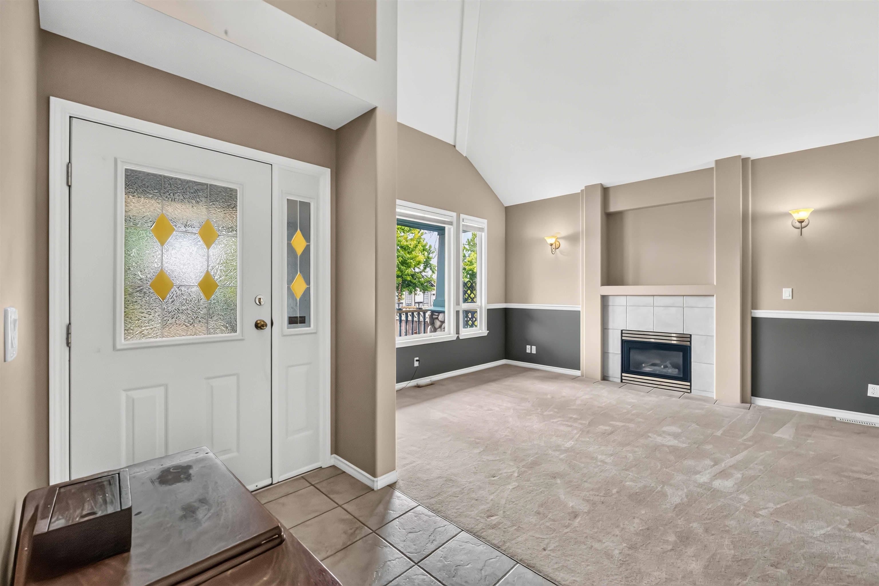 17839 68th Avenue, Surrey, V3S 9E2 — photo 4