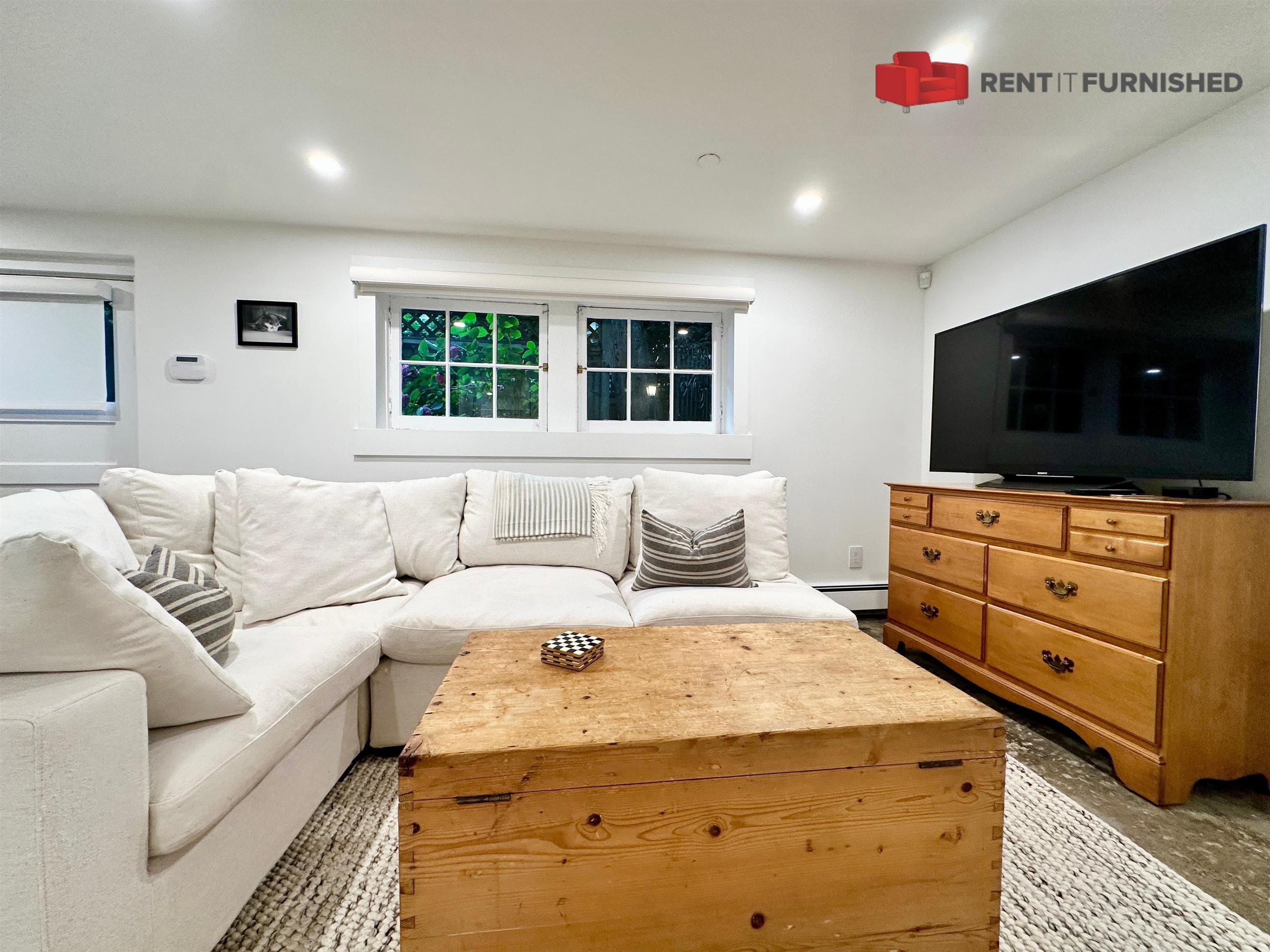 2036 W 15th Avenue, Vancouver, V6J 2L5 — photo 2