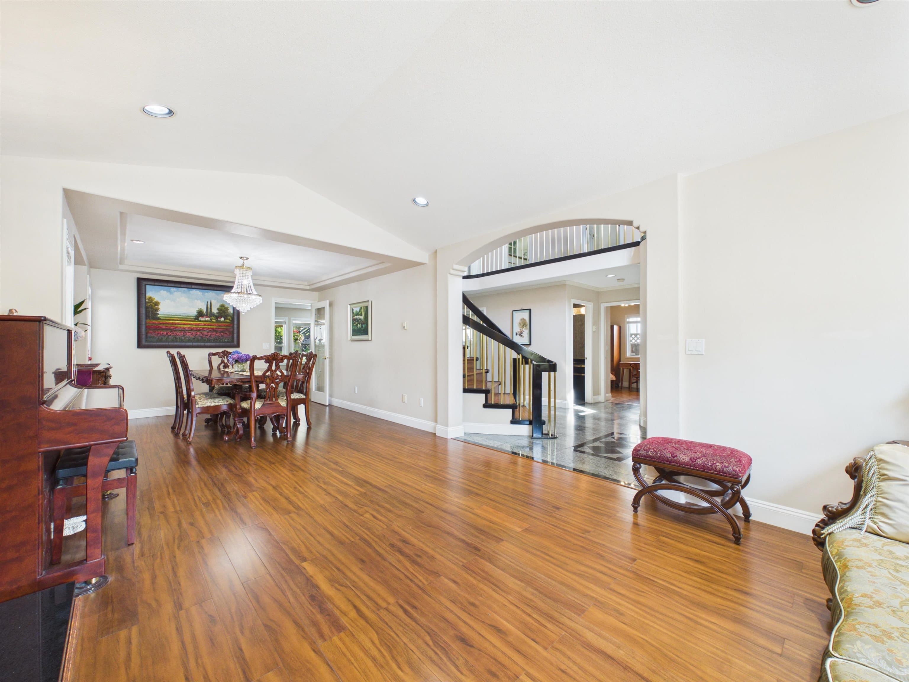 7629 Arthur Avenue, Burnaby, V5J 4G4 — photo 5