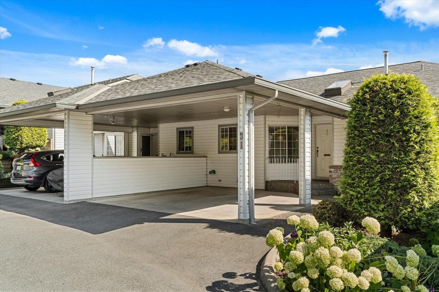 31 - 3351 Horn Street, Abbotsford, V2S 7J9 — photo 2
