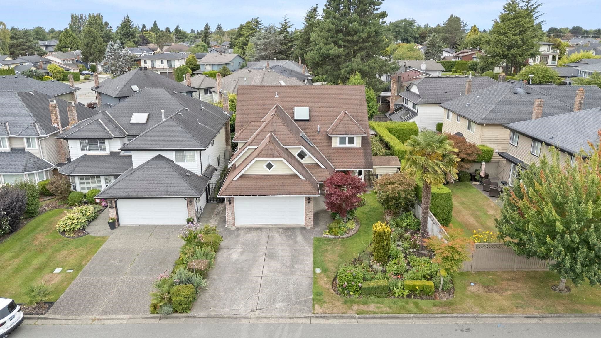 10131 Hollywell Drive, Richmond, V7E 5C7 — photo 1
