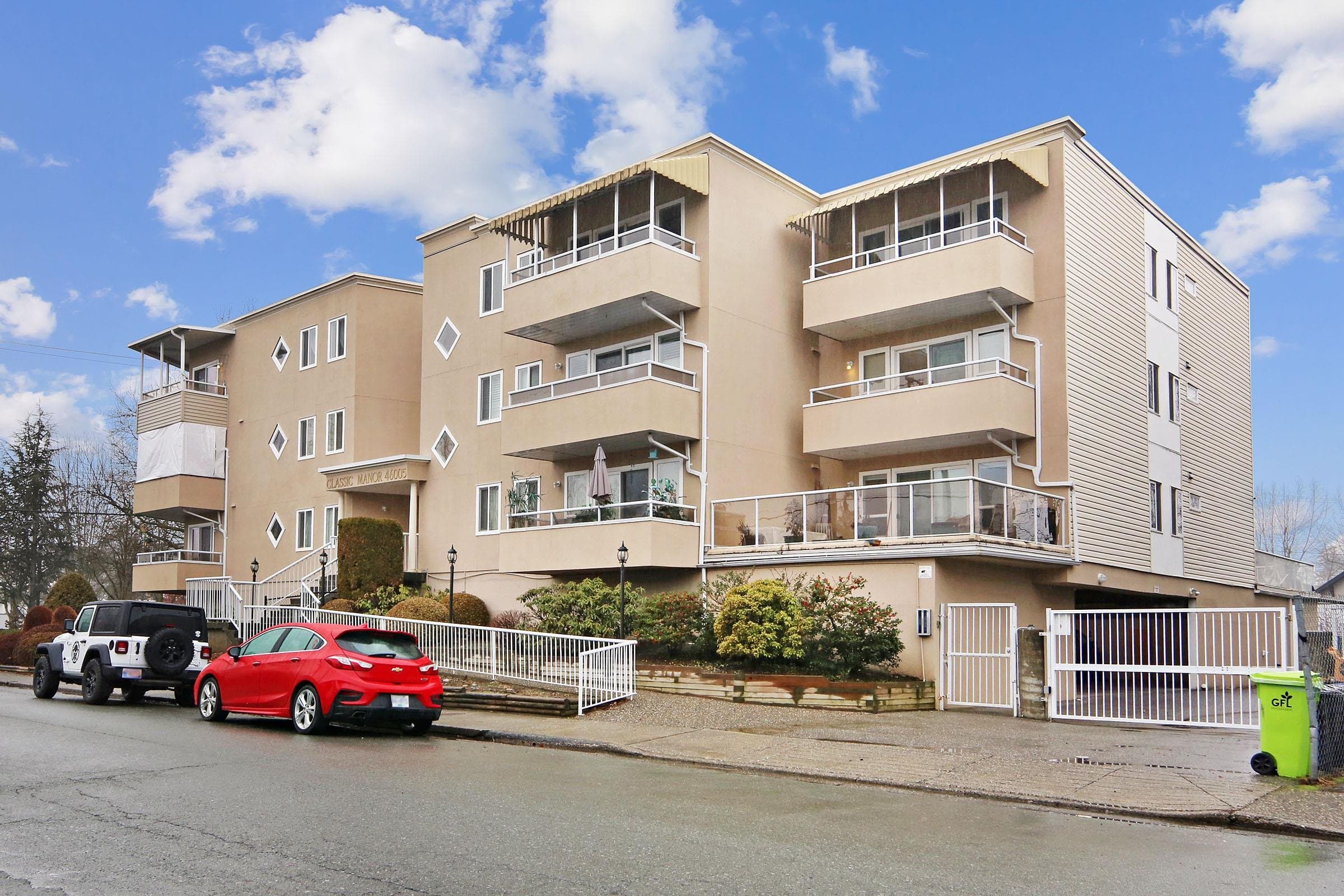 302 - 46005 Bole Avenue, Chilliwack, V2P 7W7 — photo 1