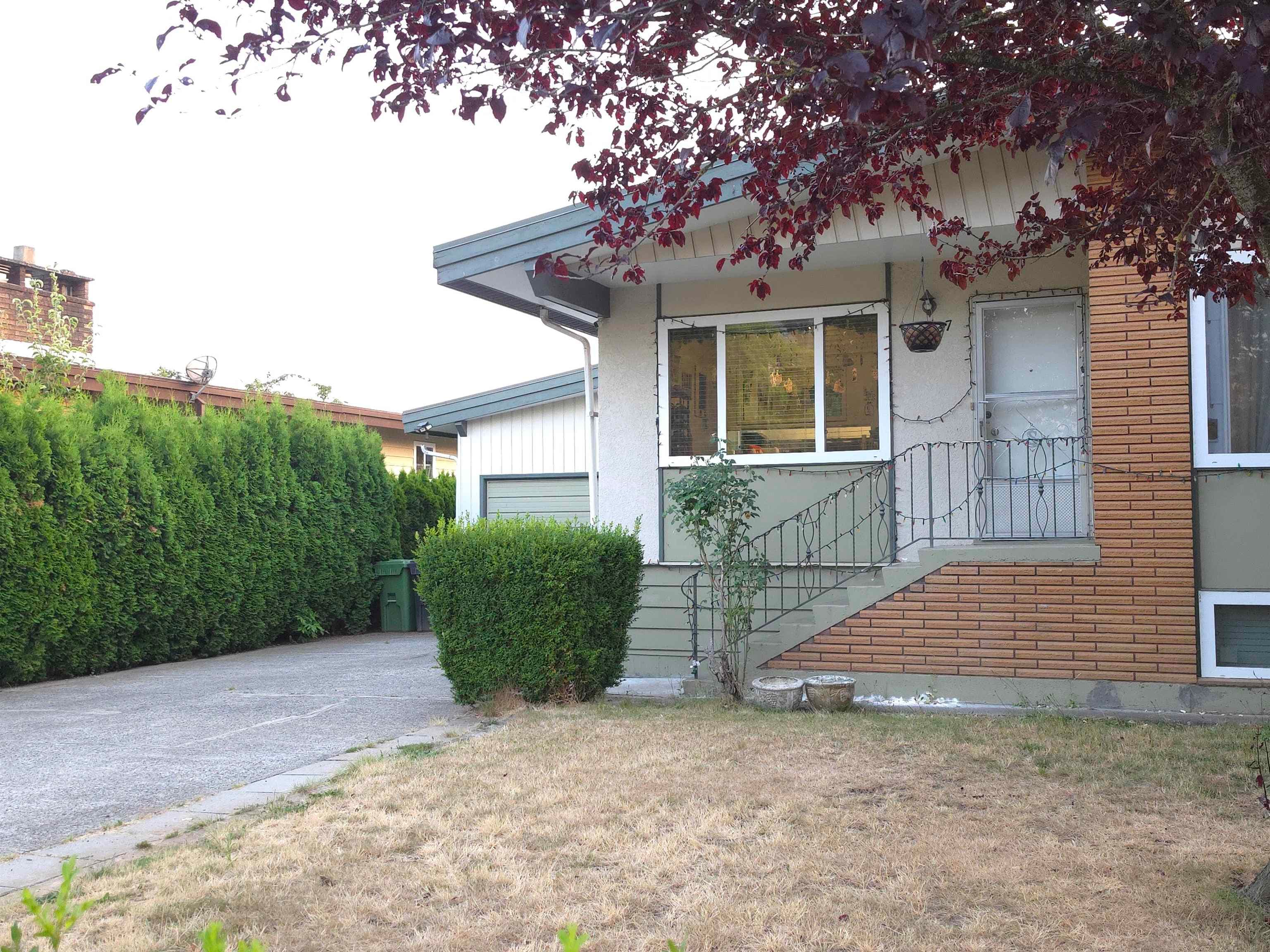 2627 Countess Street, Abbotsford, V2T 2V8 — photo 2