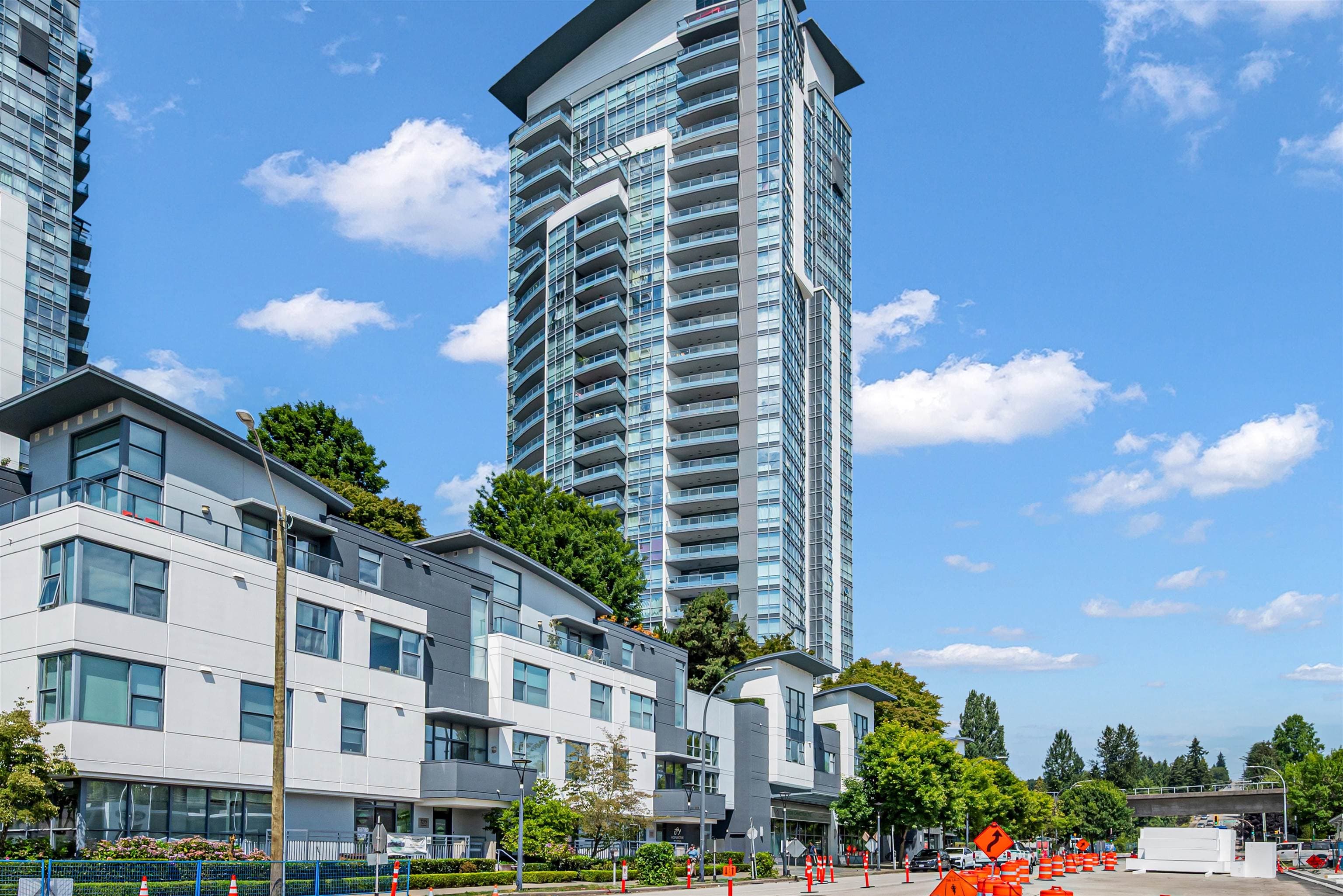 501 - 2225 Holdom Avenue, Burnaby, V5B 0A1 — photo 3