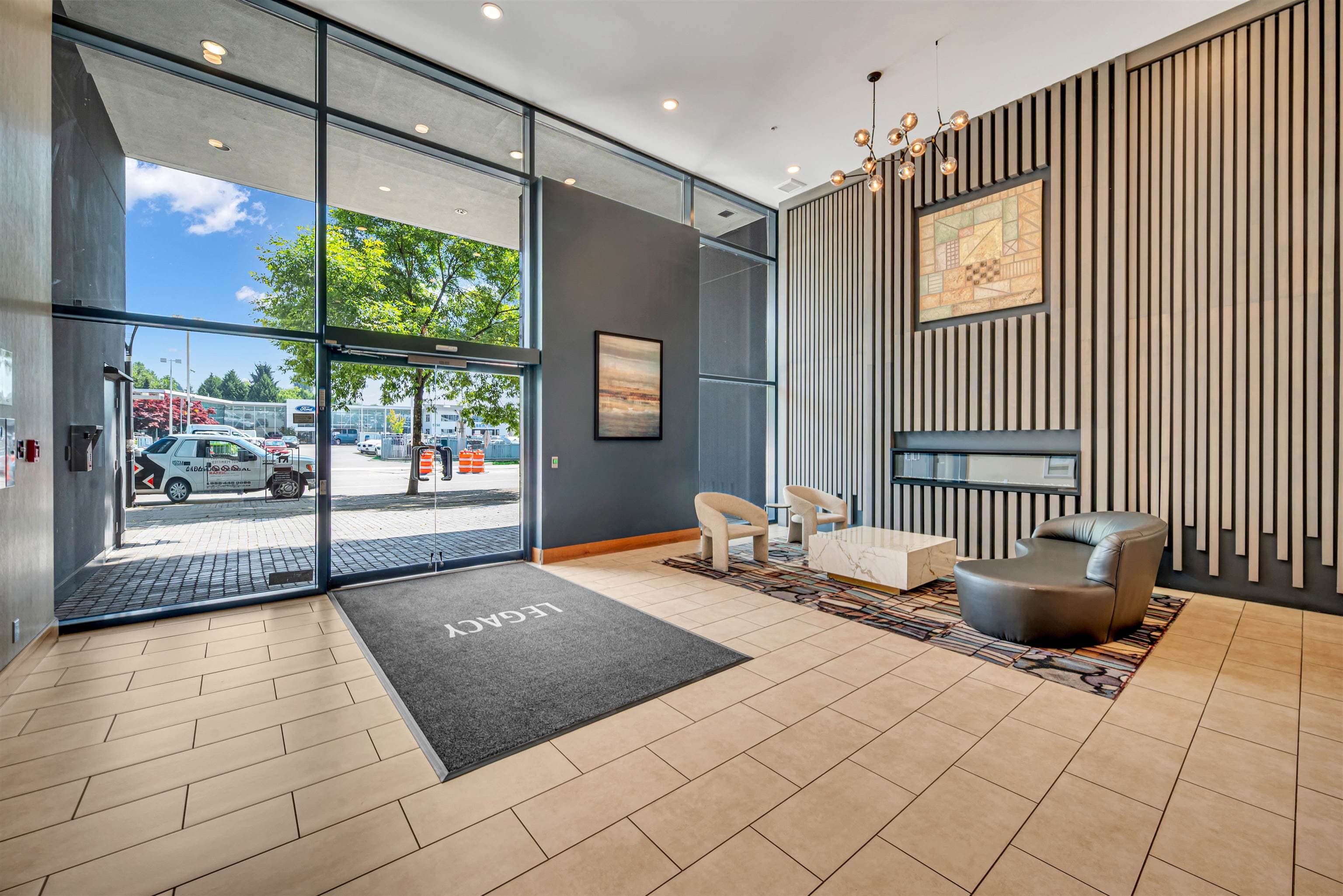 501 - 2225 Holdom Avenue, Burnaby, V5B 0A1 — photo 4