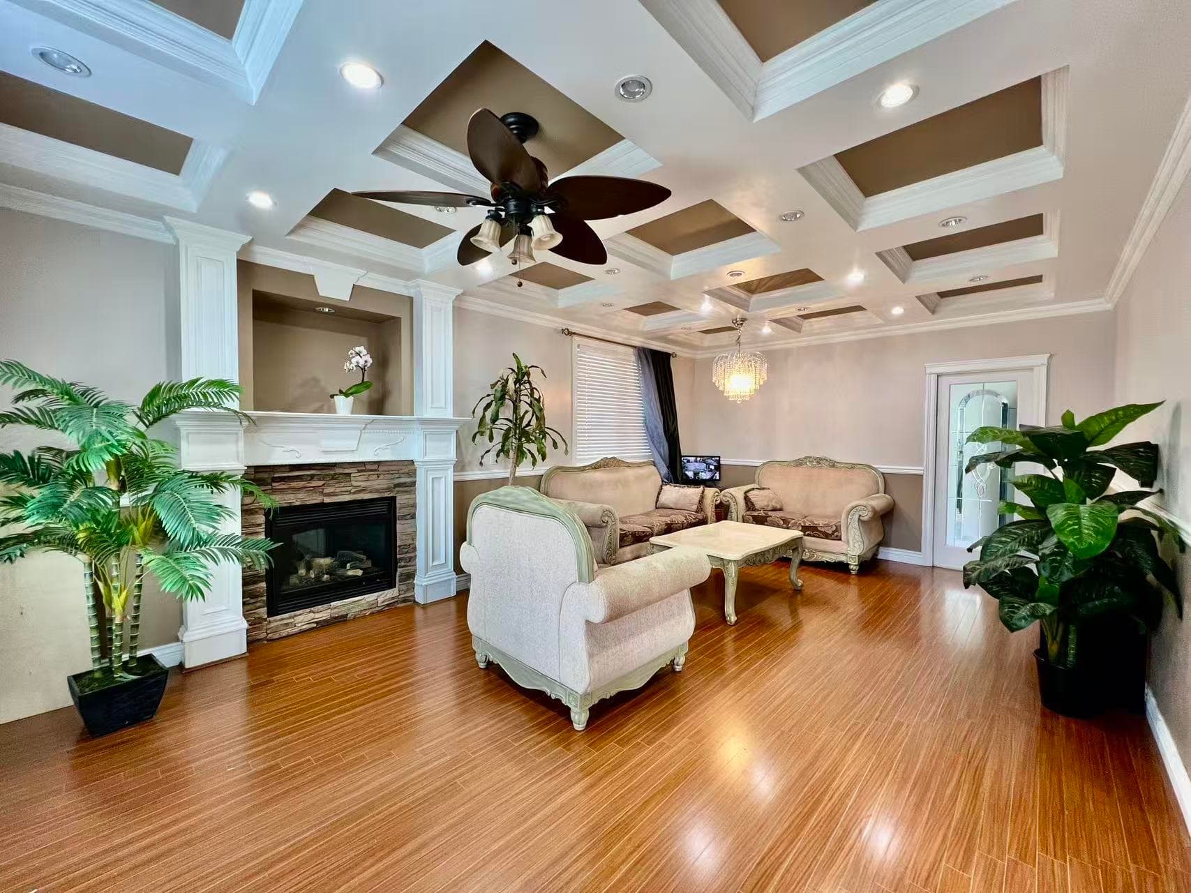 6391 Neville Street, Burnaby, V6Y 1X9 — photo 3