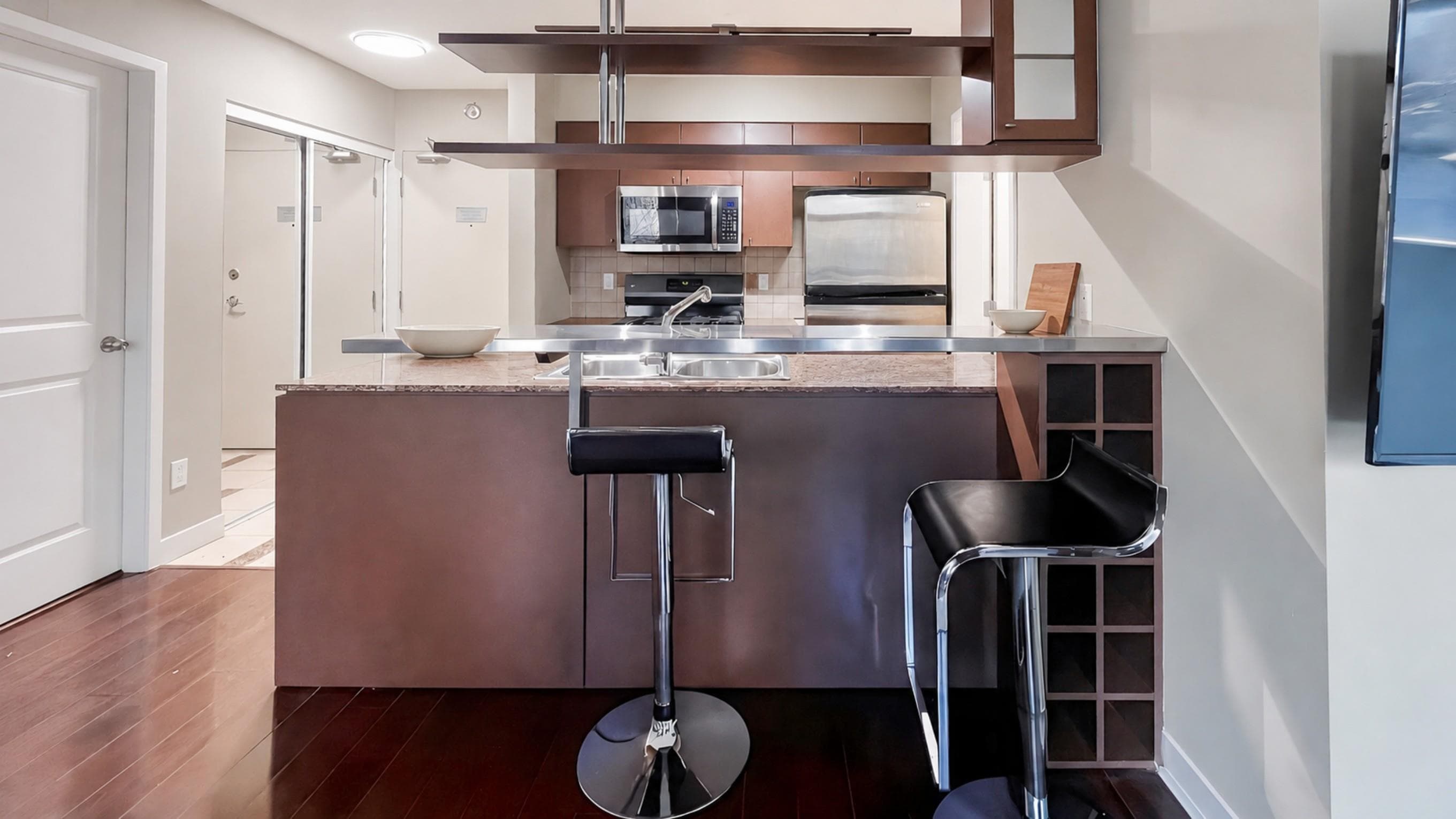 307 - 1438 Richards Street, Vancouver, V6Z 3B8 — photo 4