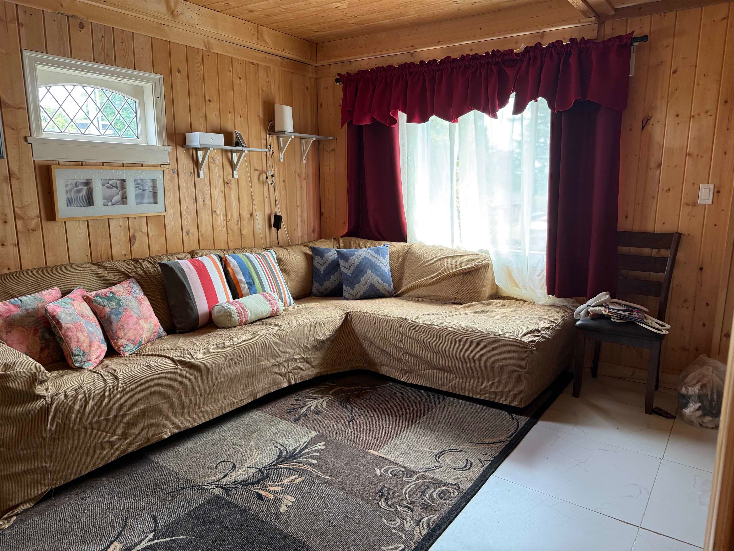 341 Buchanan Avenue, New Westminster, V3L 3Z3 — photo 3