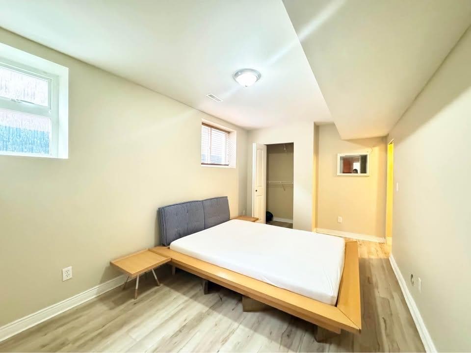 Basement - 159xx 89a Avenue, Surrey, V4V 5M2 — photo 5