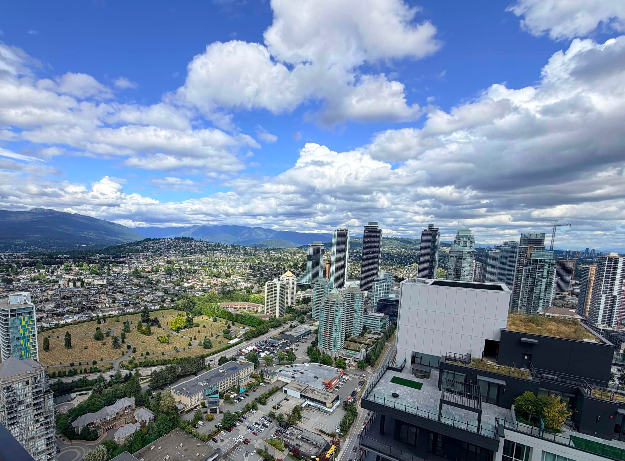 5101 - 2108 Gilmore Avenue, Burnaby, V5C 0N8 — photo 1