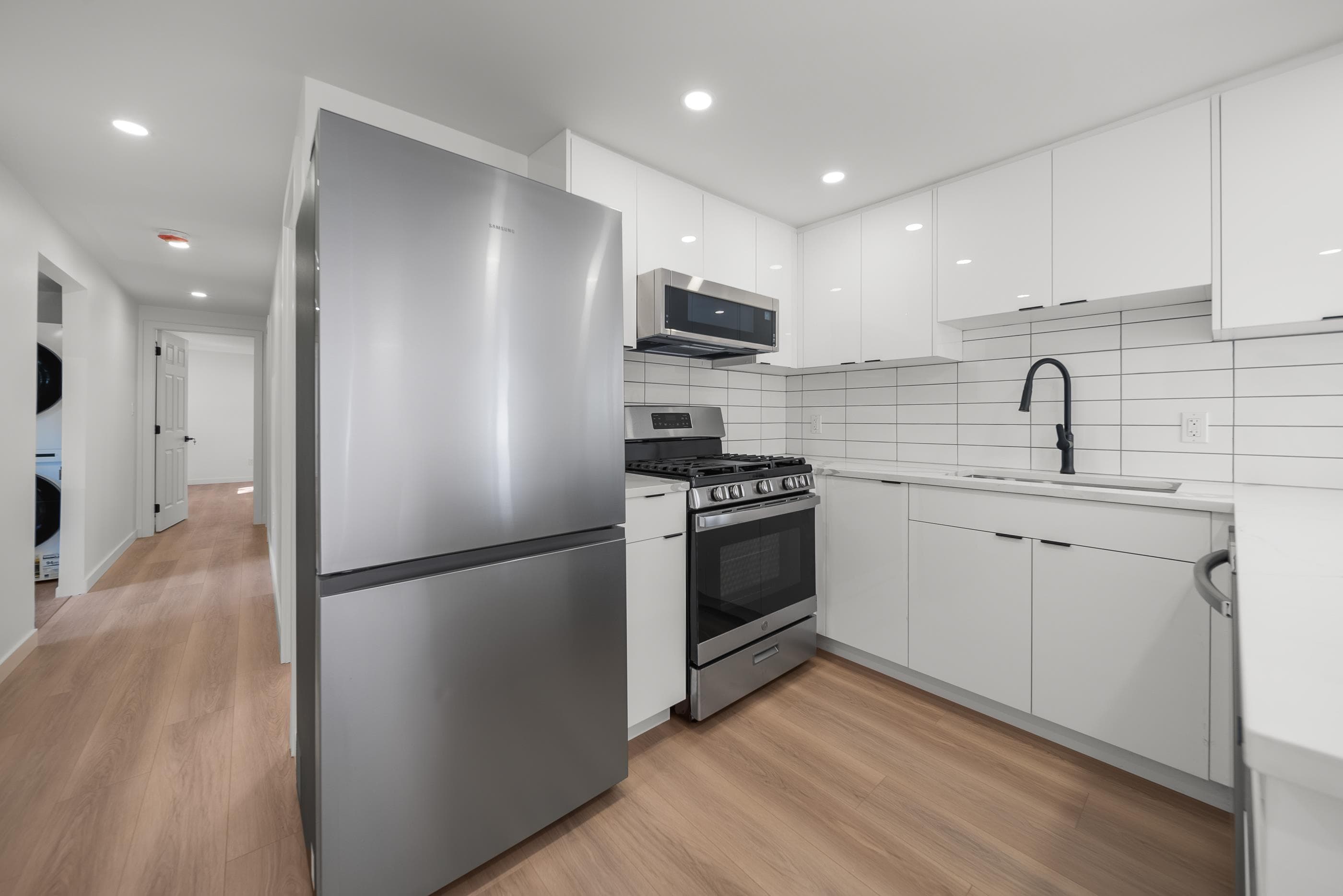 39 - 21163 Lougheed Highway, Maple Ridge, V2X 2R4 — photo 5