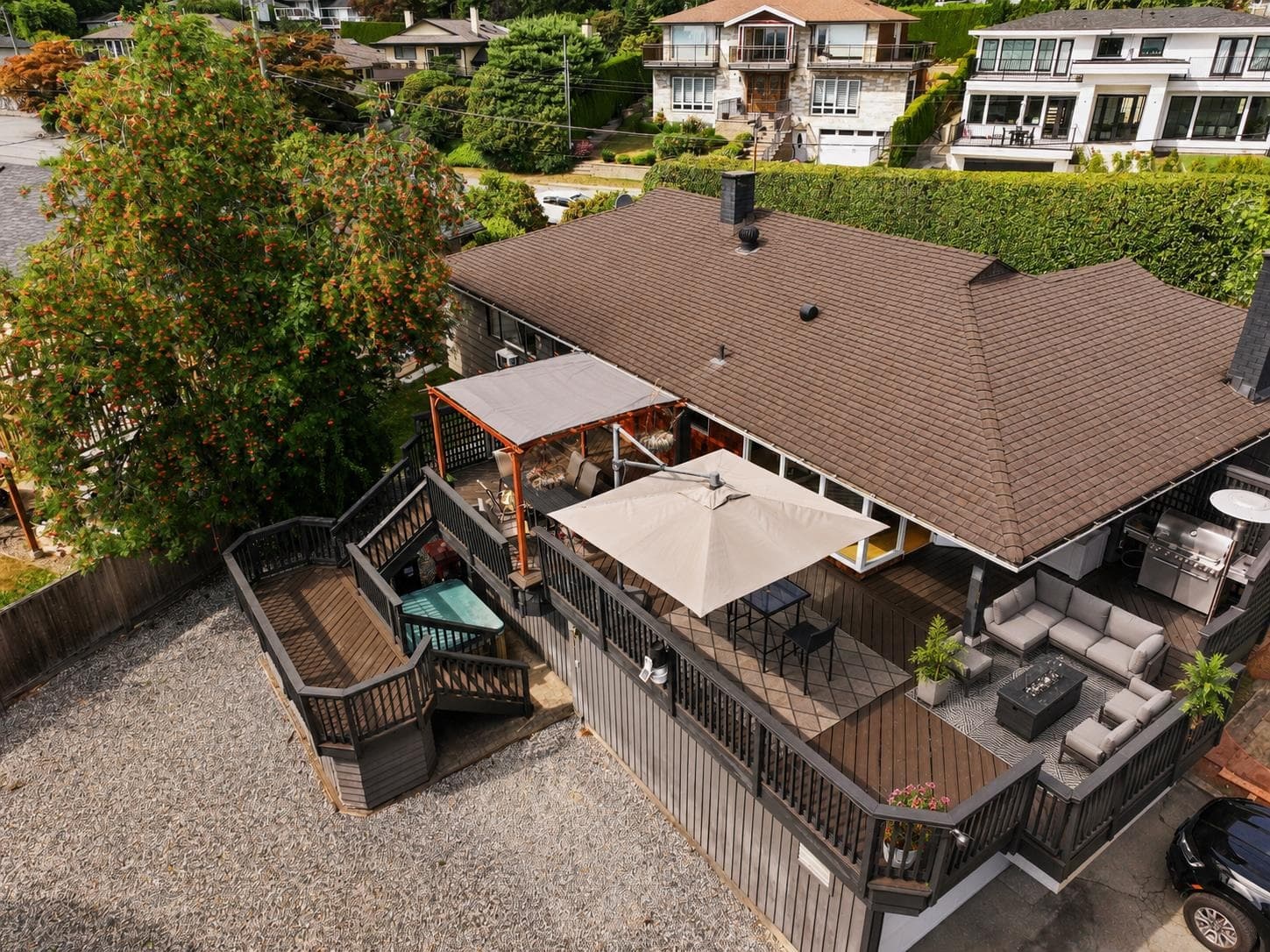 3883 Delbrook Avenue, North Vancouver, V7N 3Z7 — photo 3