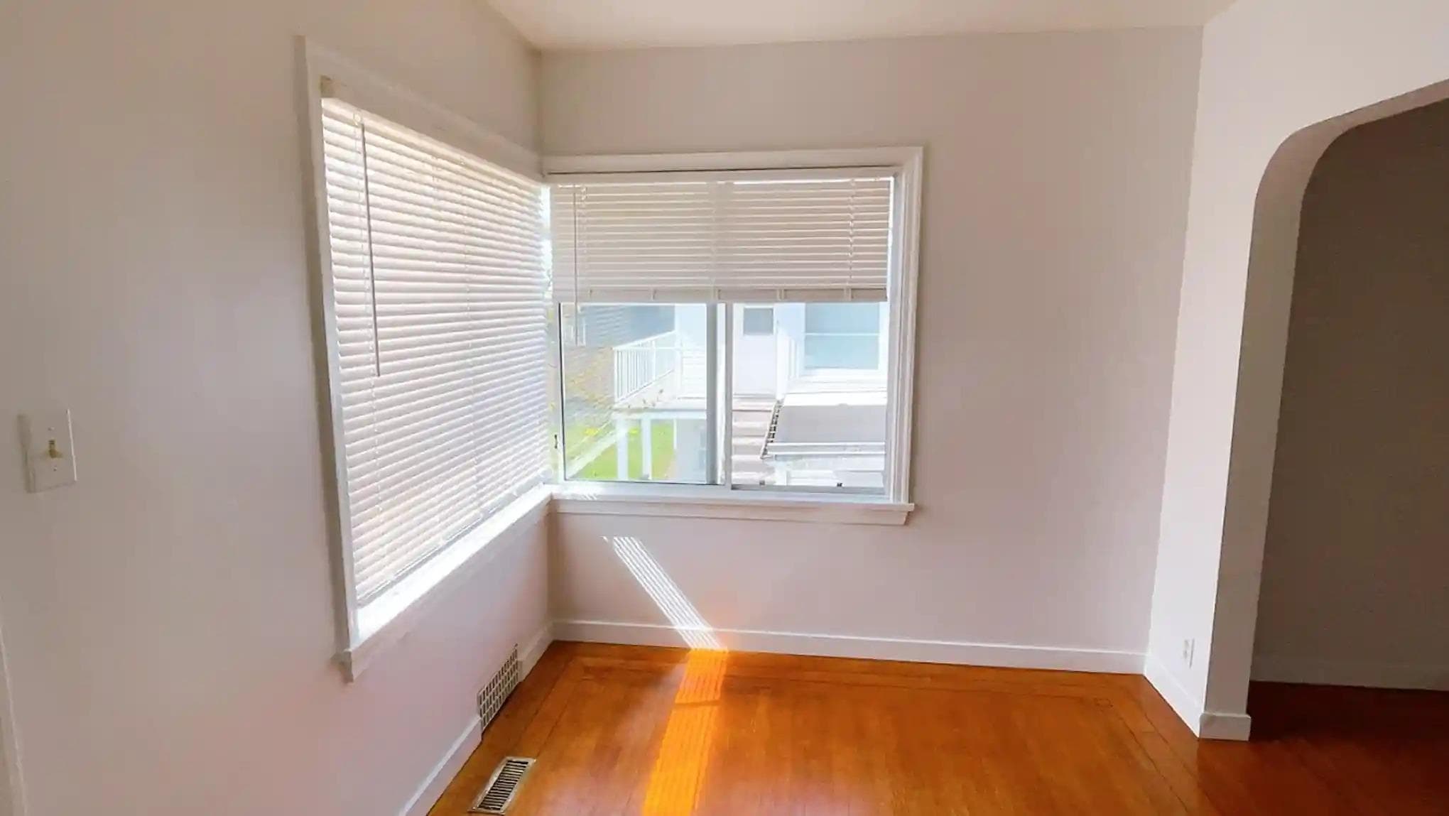 2308 Jefferson Avenue, West Vancouver, V7V 2B2 — photo 4