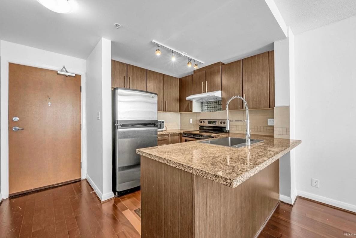 3303 - 892 Carnarvon Street, New Westminster, V3M 0C5 — photo 5