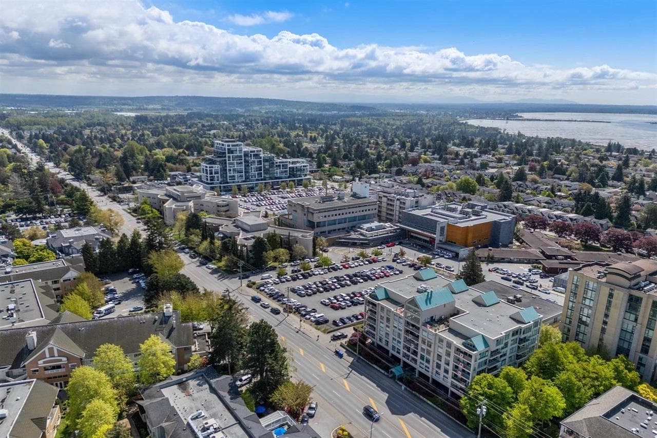 506 - 15466 North Bluff Road, White Rock, V4B 3G1 — photo 3