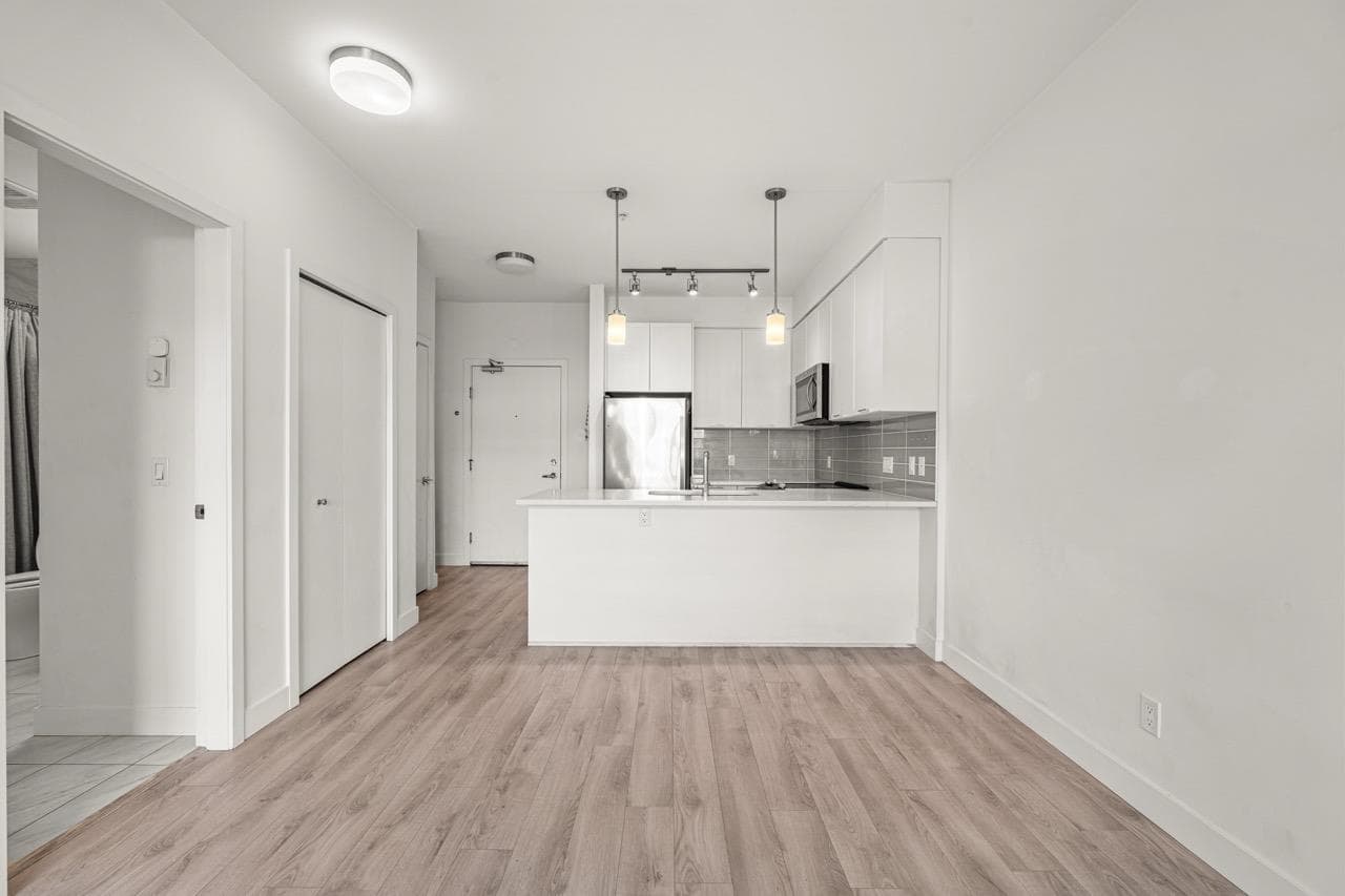 312 - 828 Gauthier Avenue, Coquitlam, V3K 0E9 — photo 5