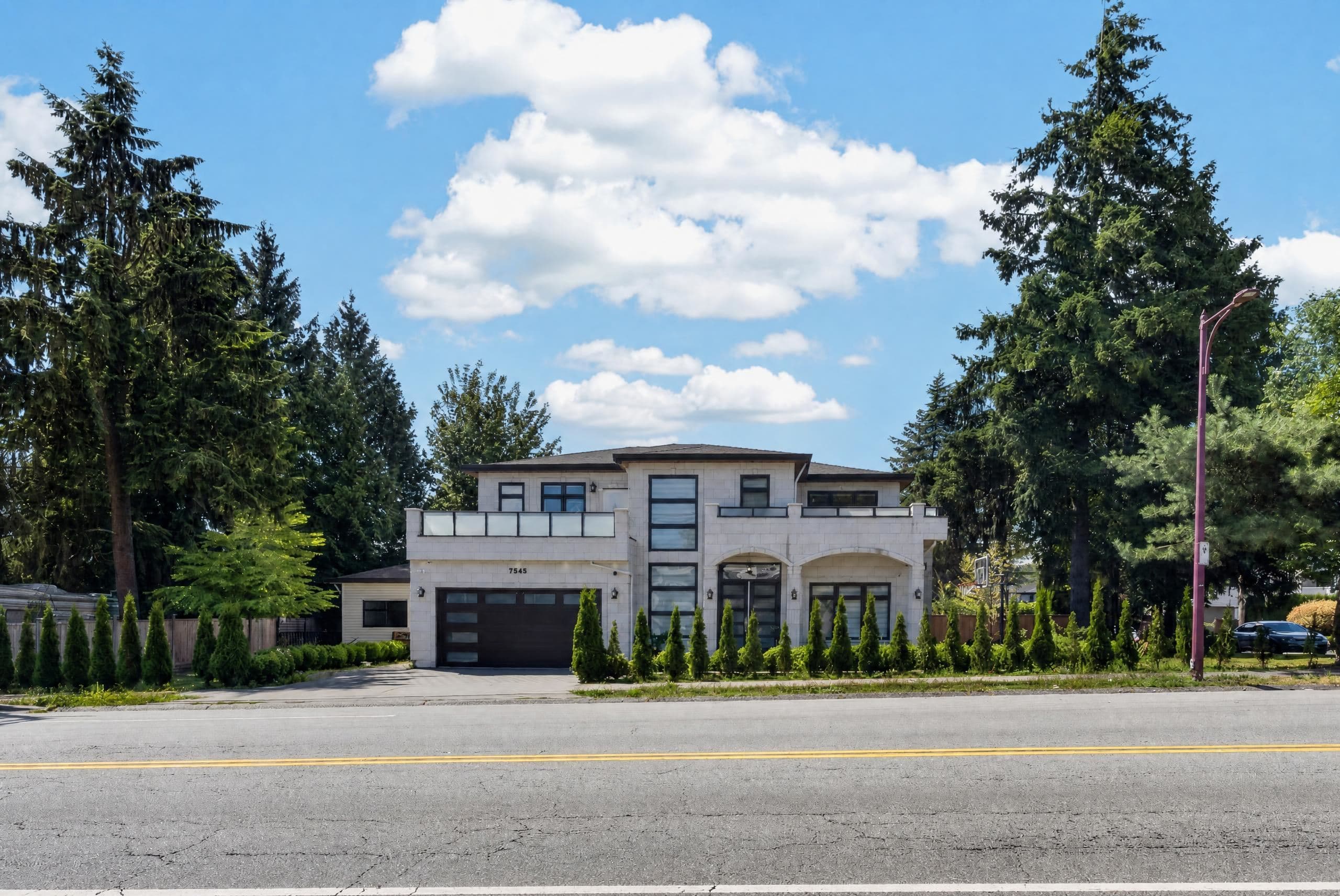 7565 116 Street, Delta, V4C 5T5 — photo 3