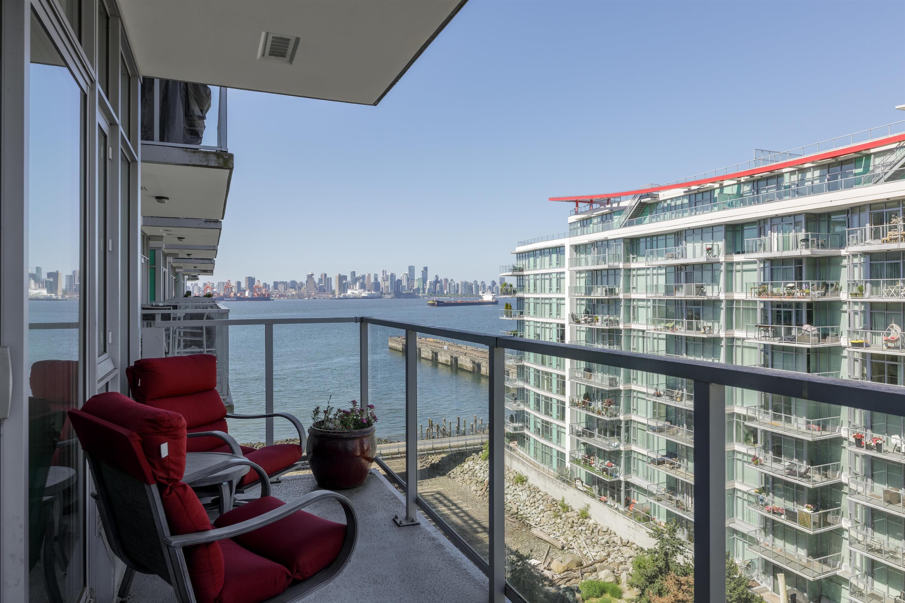 708 - 185 Victory Ship Way, North Vancouver, V7L 0G2 — photo 3
